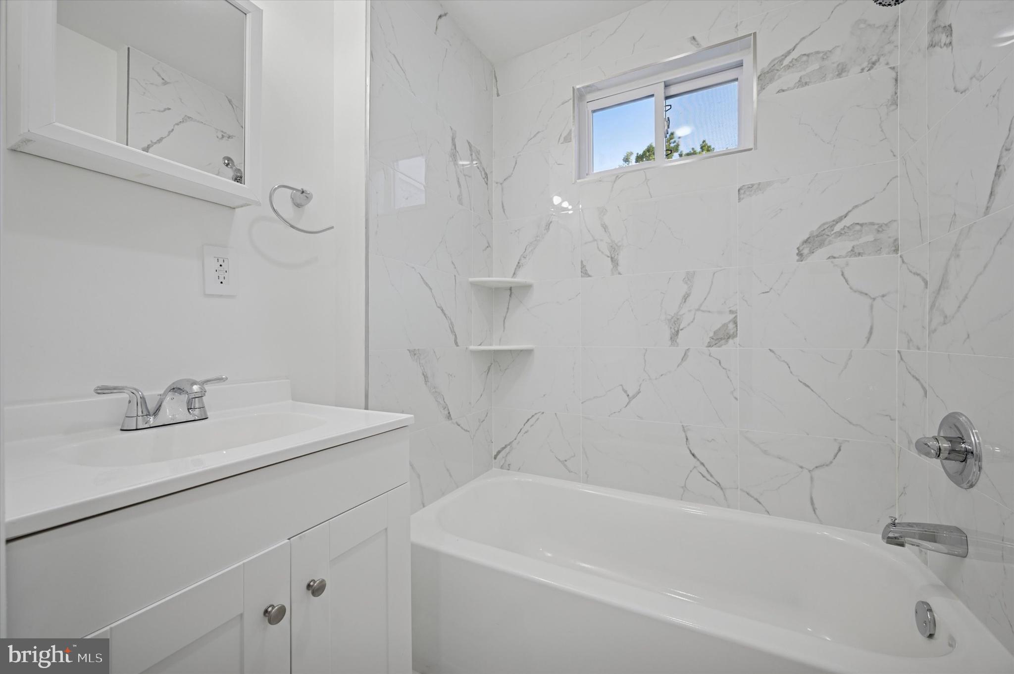 GERMANTOWN - Residential Lease