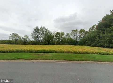 Photo of 8 Ponderosa Drive, LANCASTER, PA 17601 (MLS # PALA2077722)