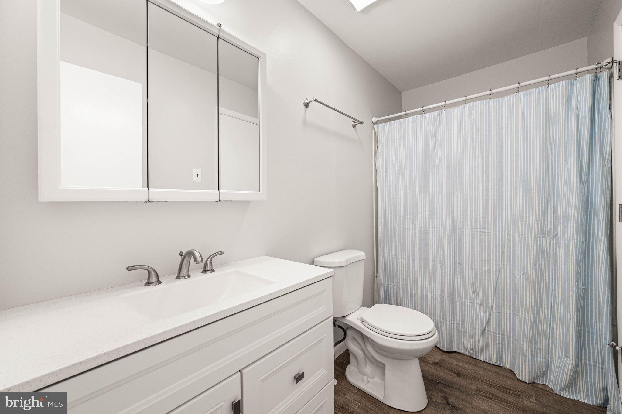 WALNUT RIDGE ESTS - Residential