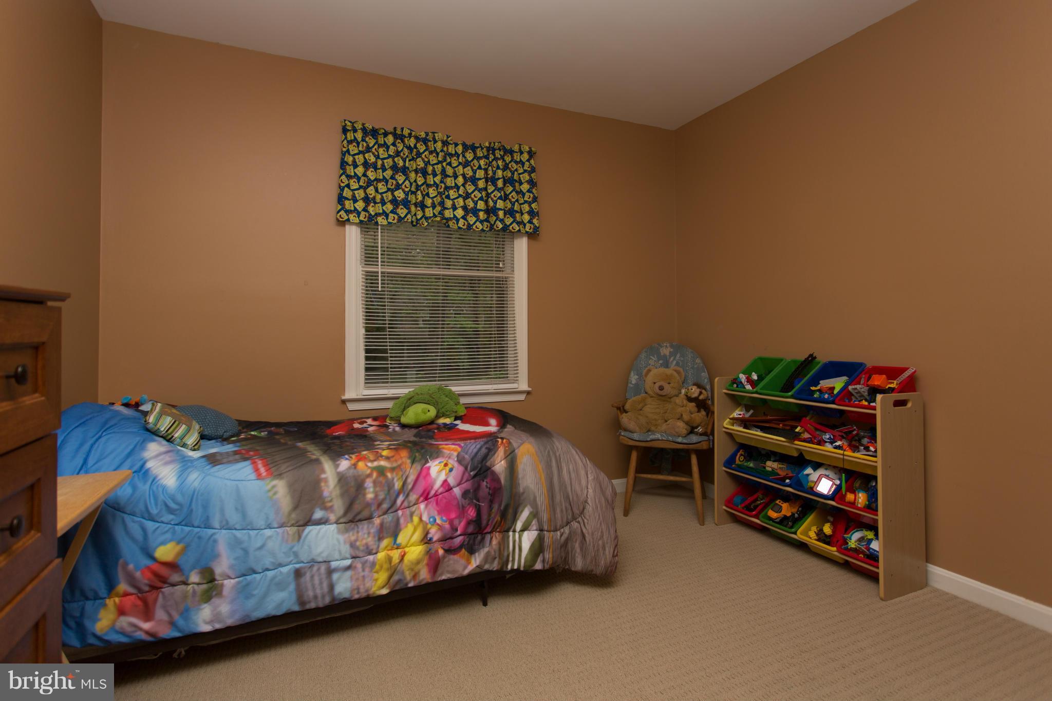 PRESIDENTIAL LAKES - Residential