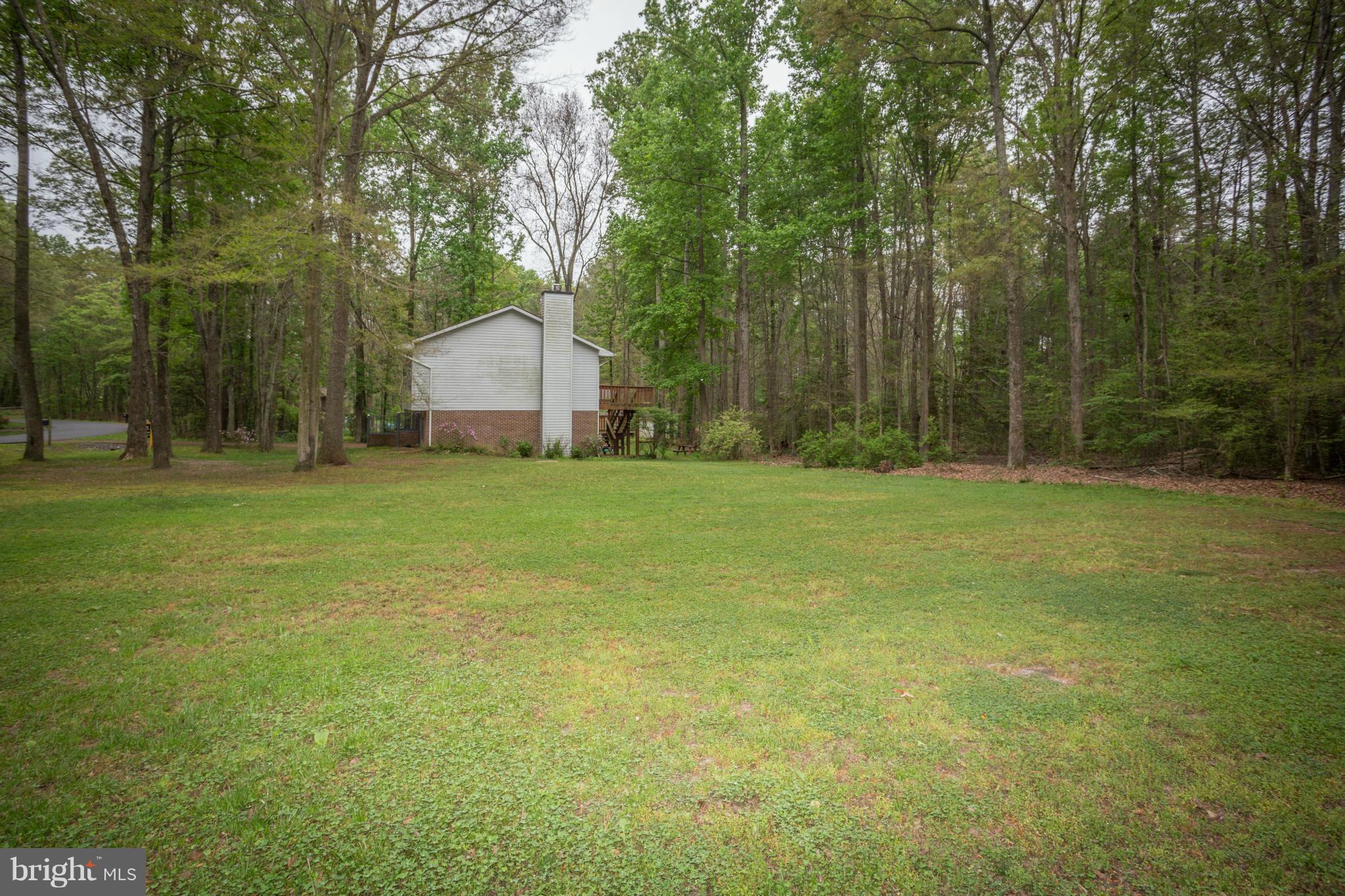 PRESIDENTIAL LAKES - Residential