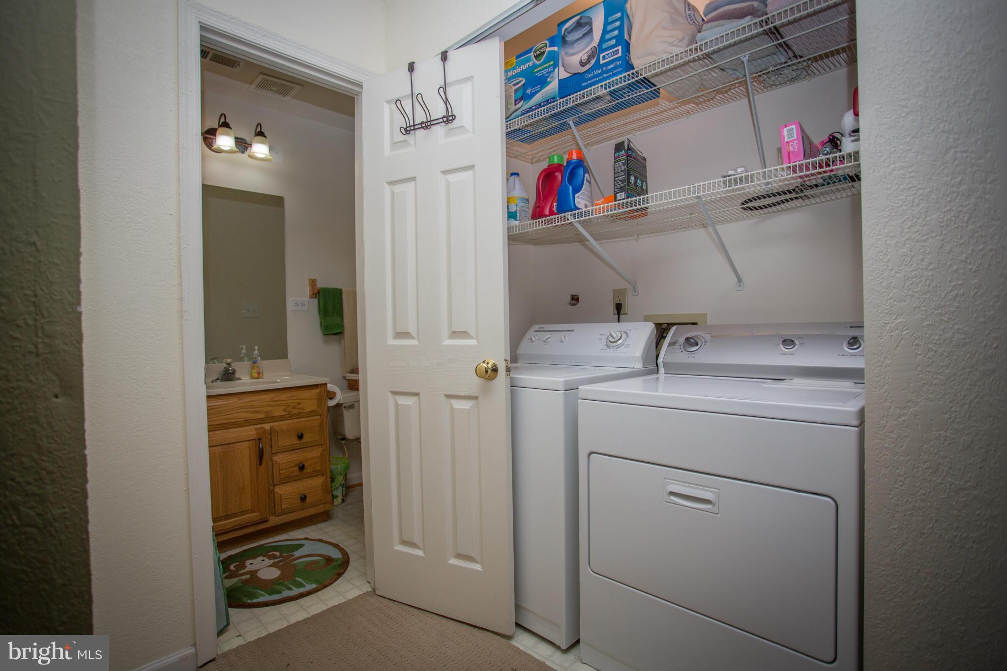 PRESIDENTIAL LAKES - Residential