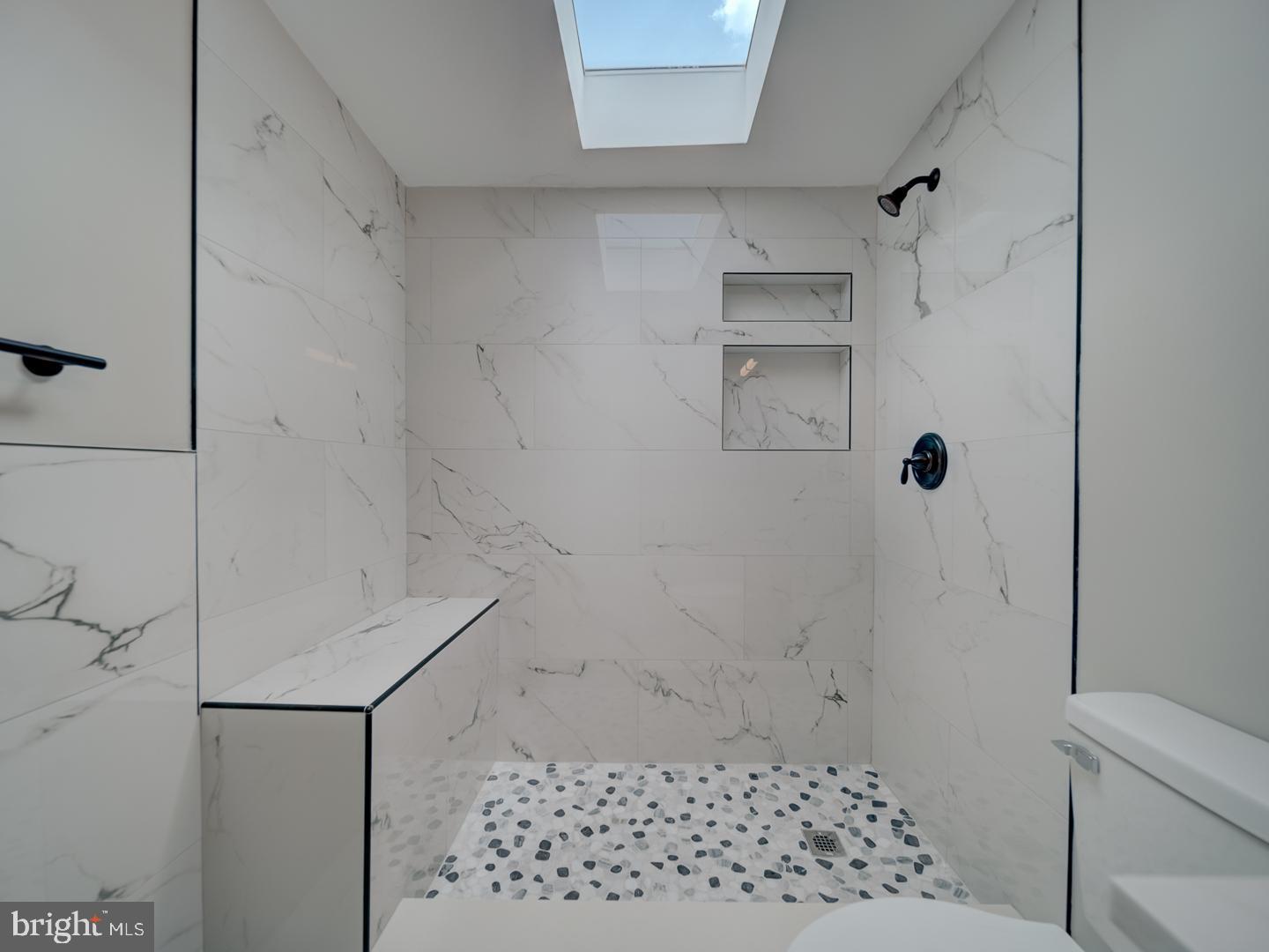 CLINTON ACRES - Residential