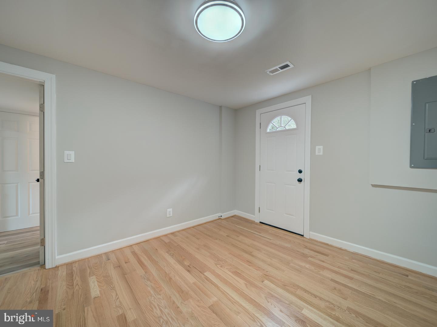 CLINTON ACRES - Residential