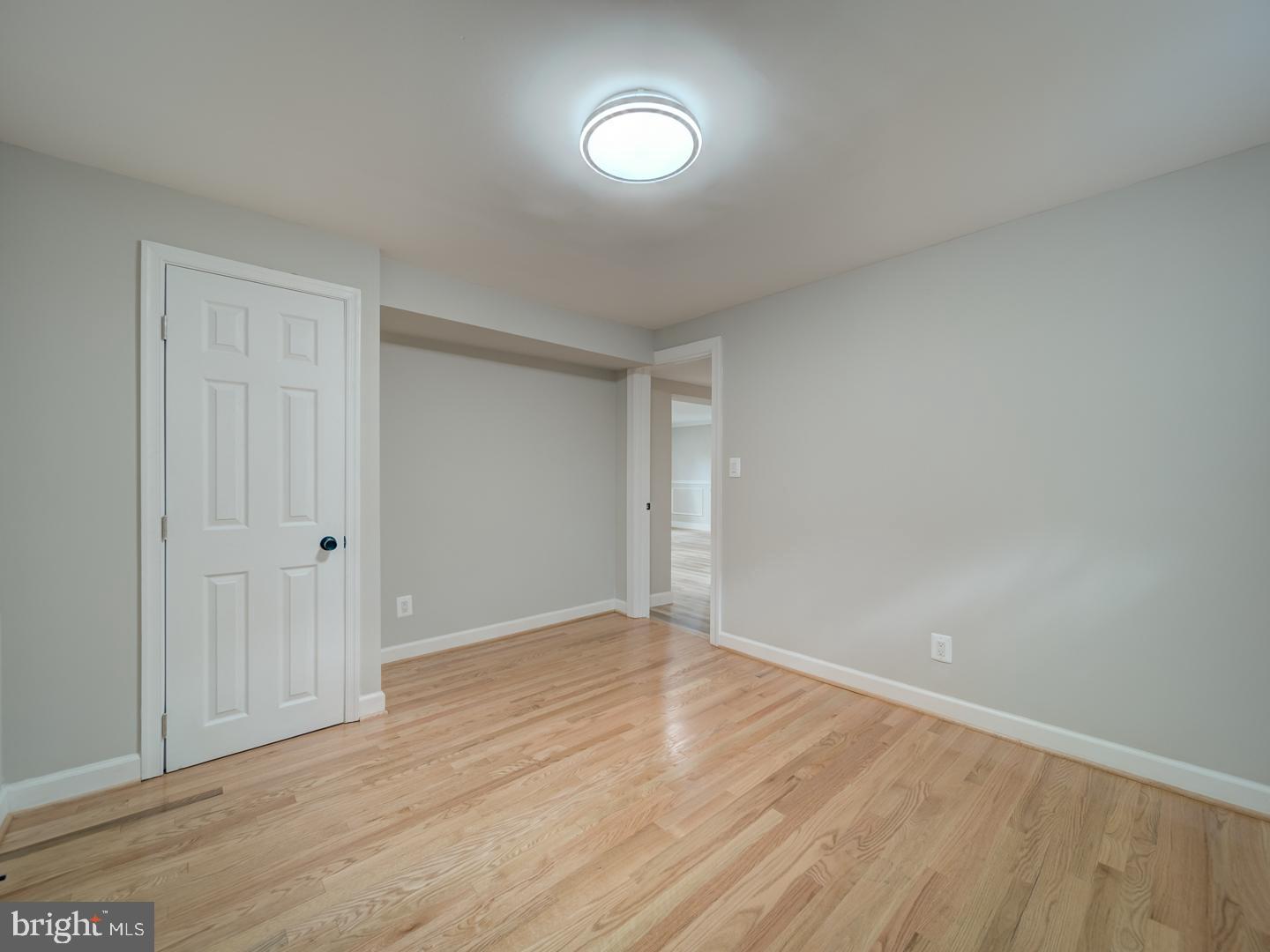 CLINTON ACRES - Residential