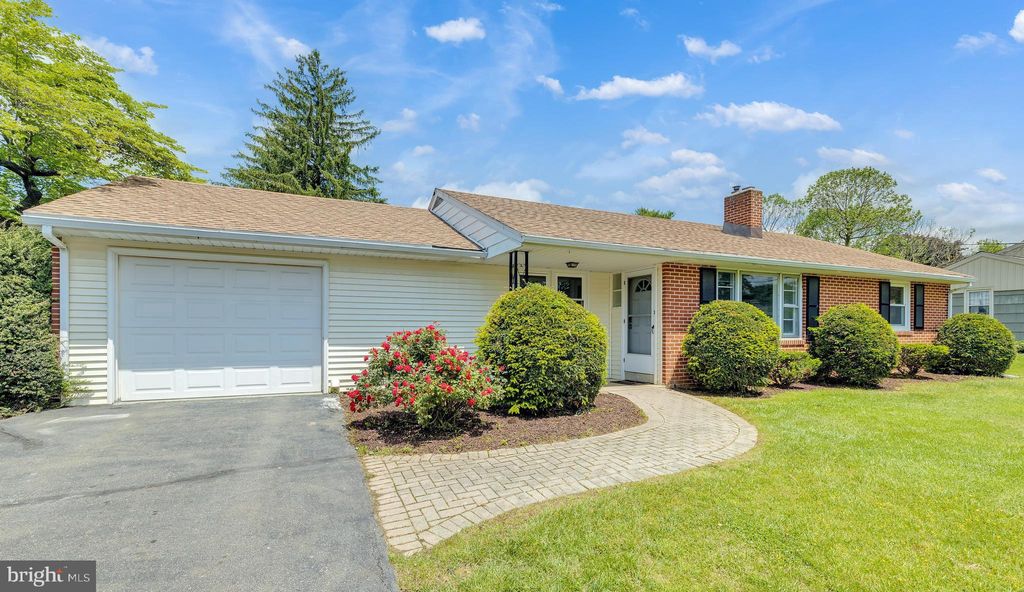 Photo of 2191 Kolb Drive, Lancaster, PA 17601 (MLS # PALA2050704)