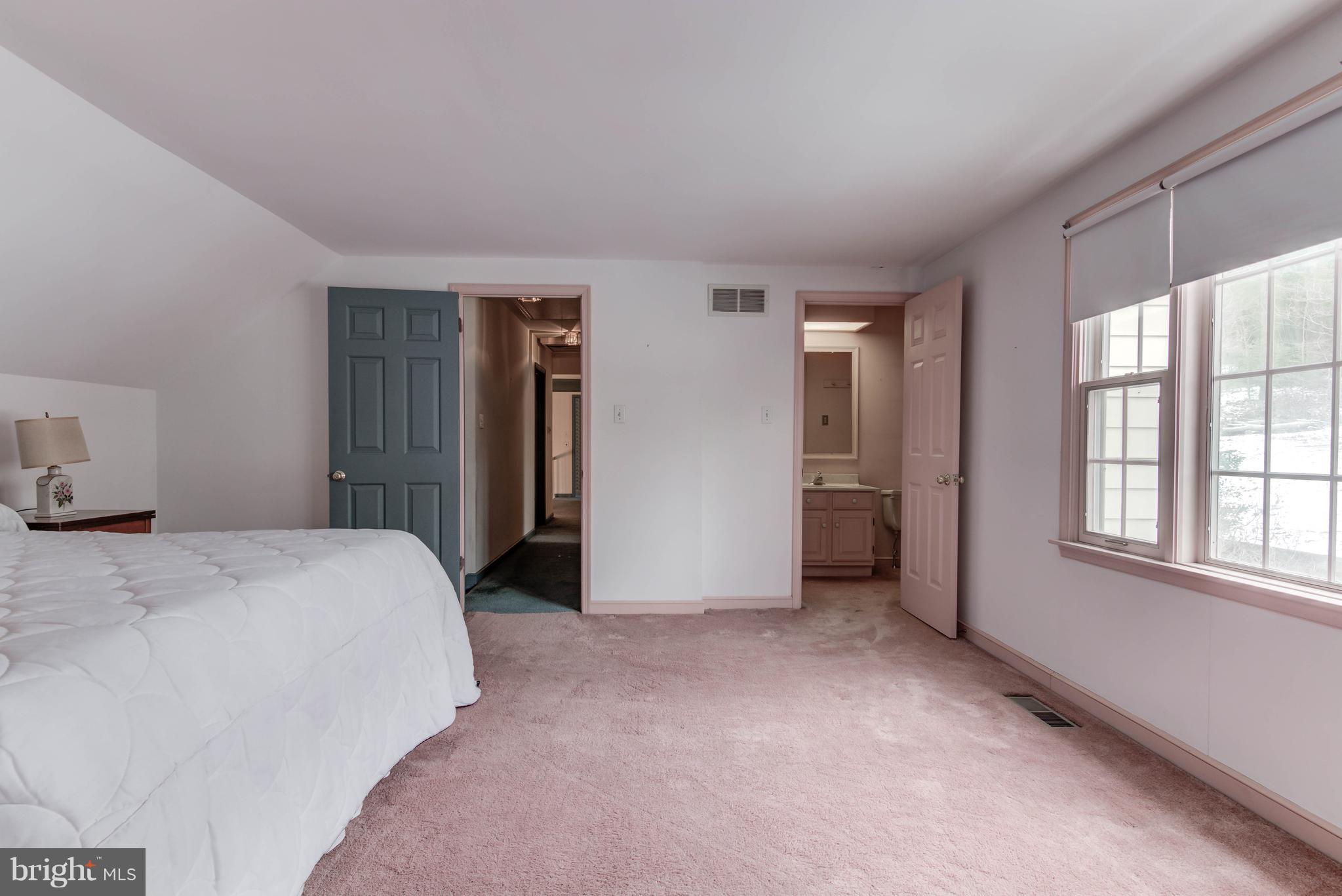 THE WOODS - Residential