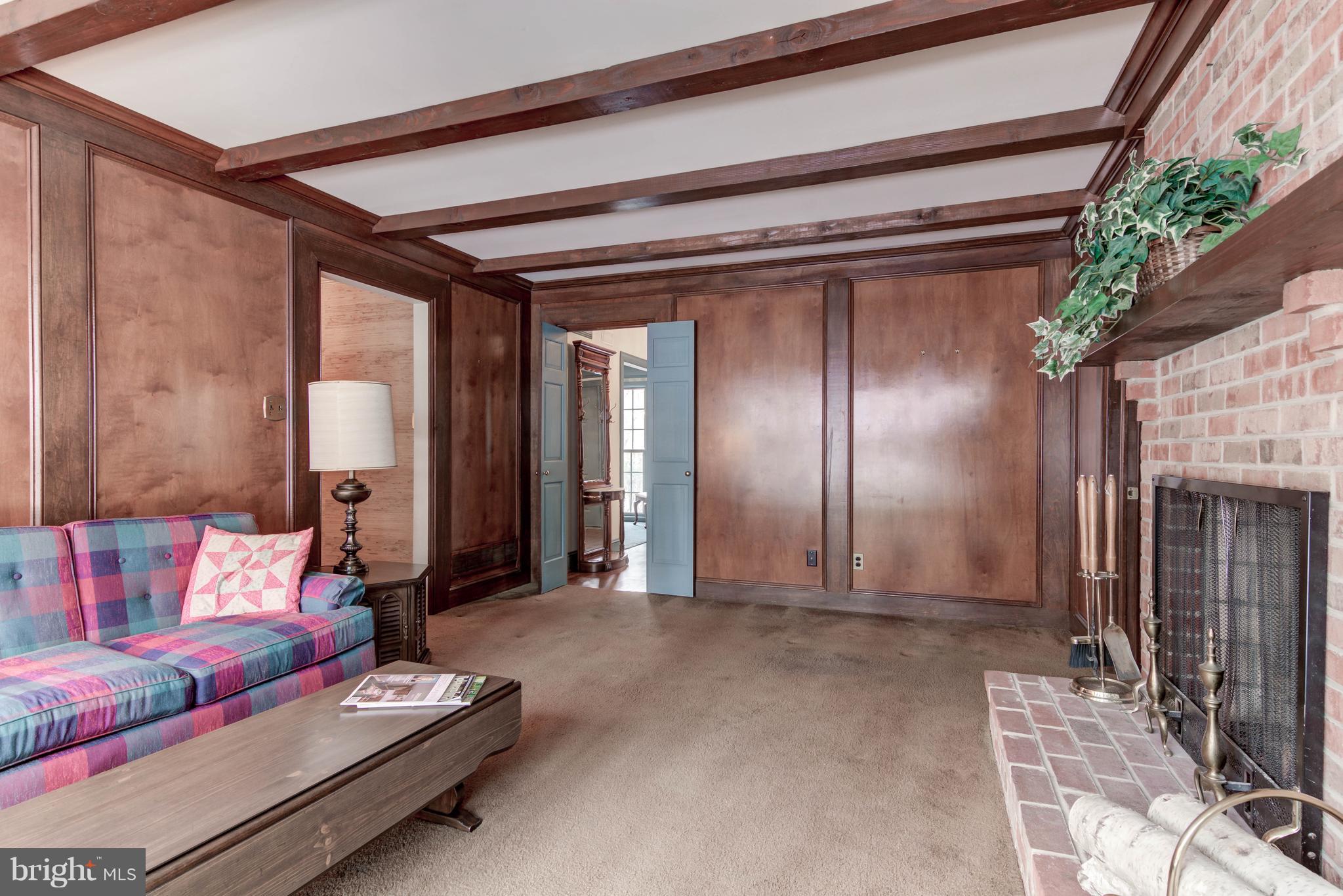 THE WOODS - Residential