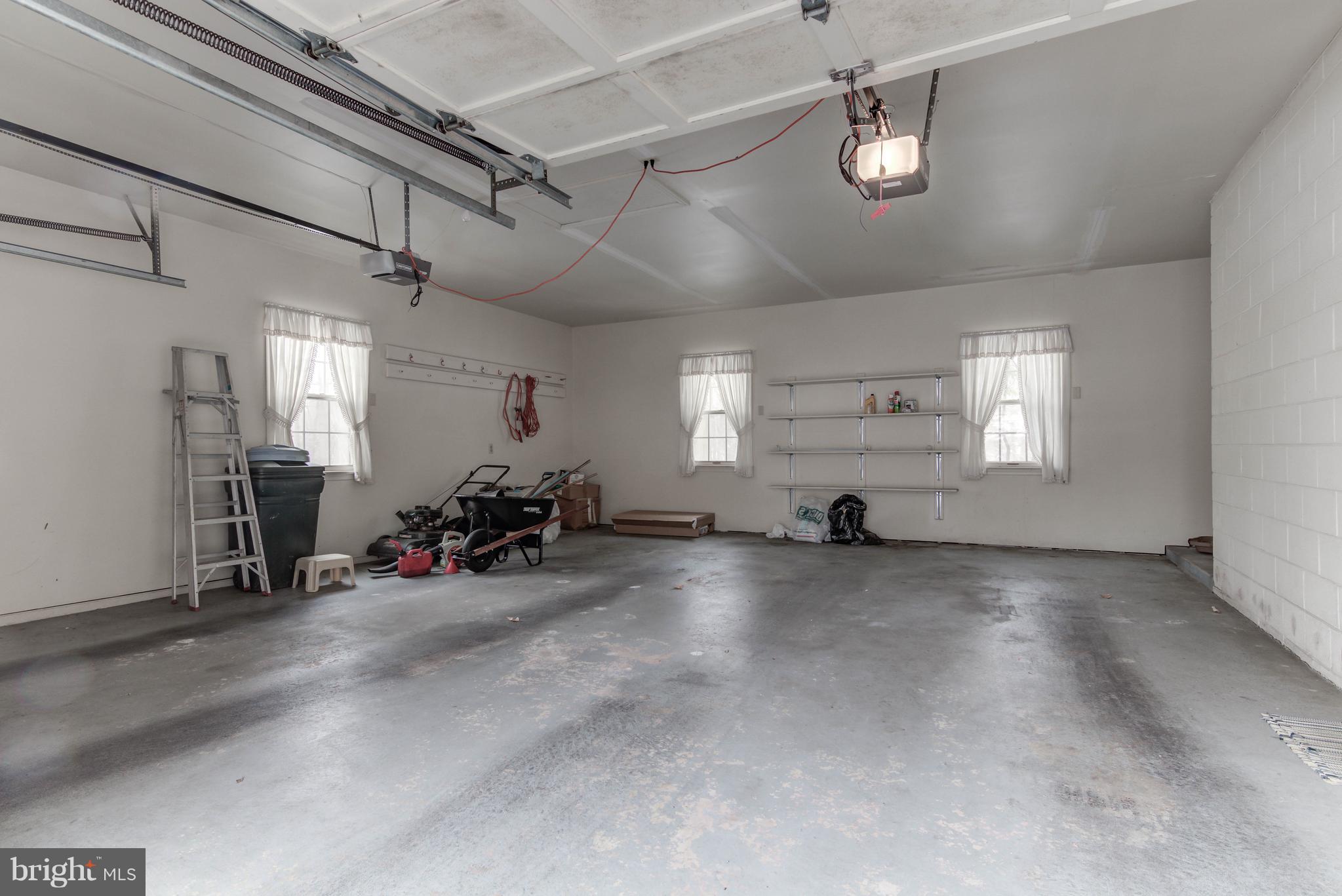 THE WOODS - Residential