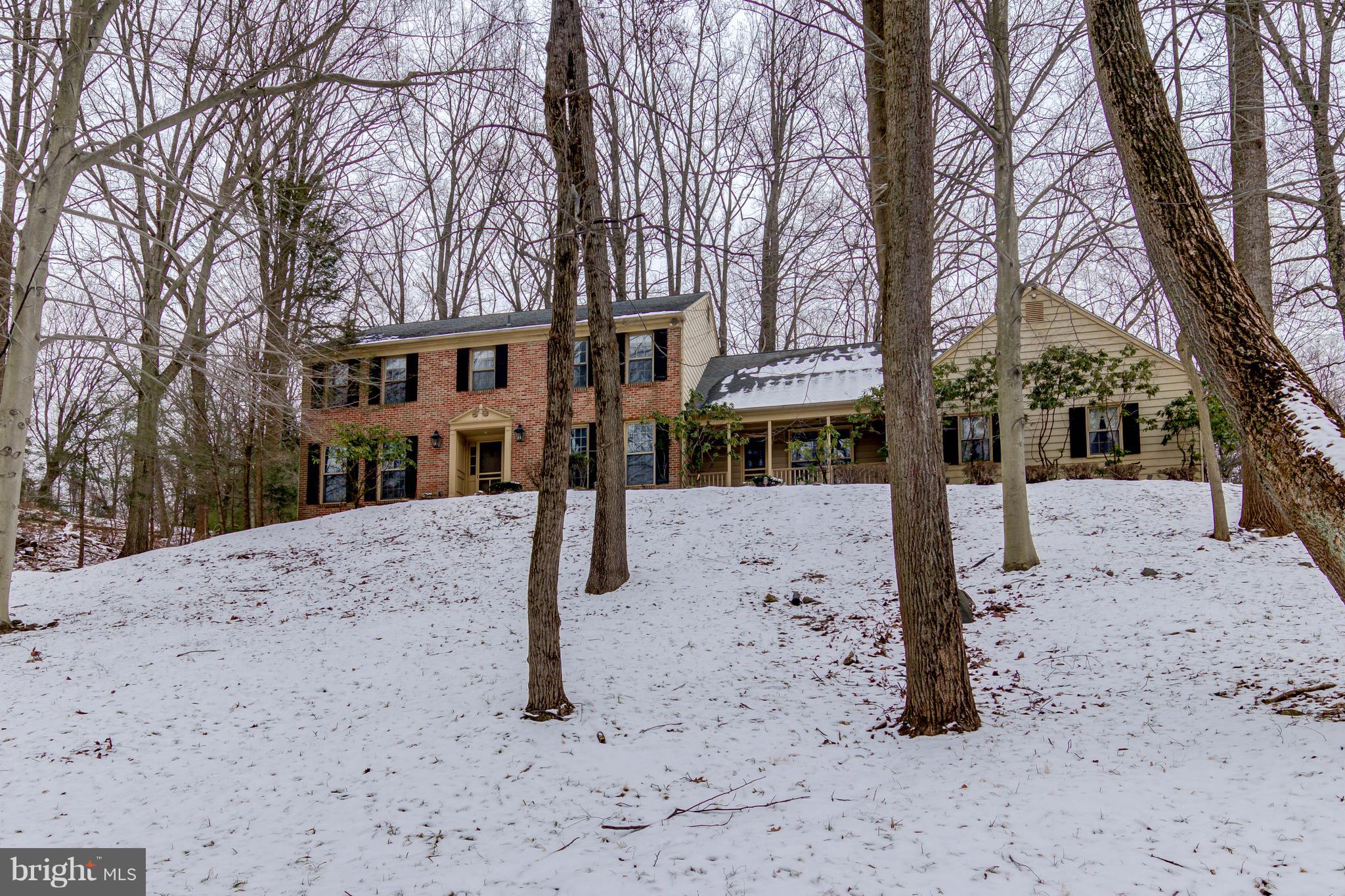 THE WOODS - Residential