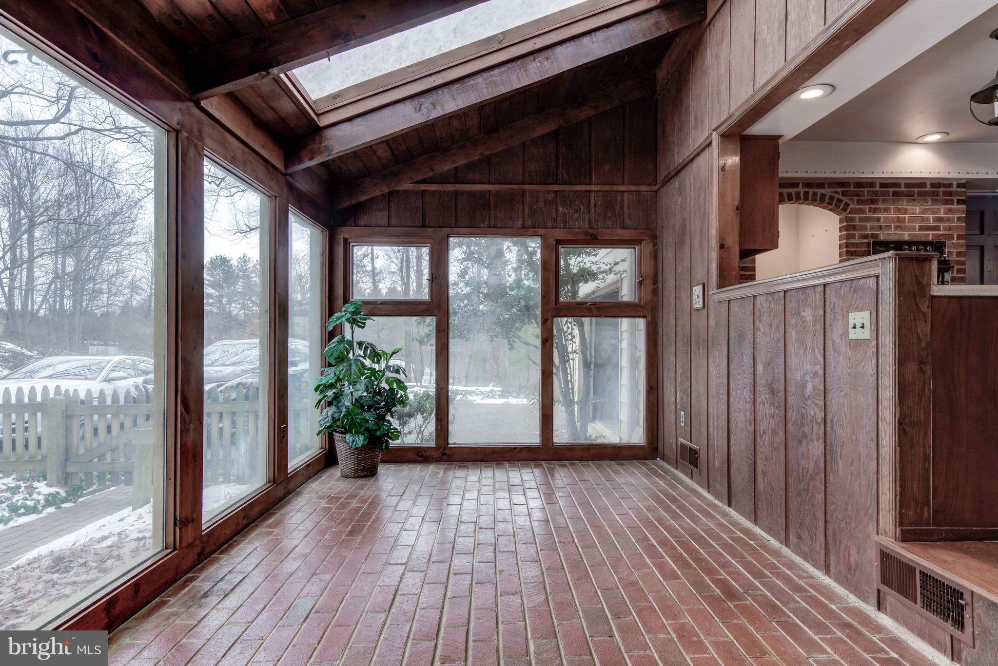 THE WOODS - Residential