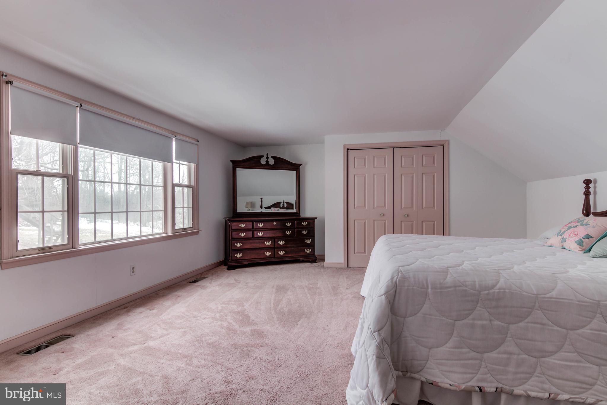 THE WOODS - Residential