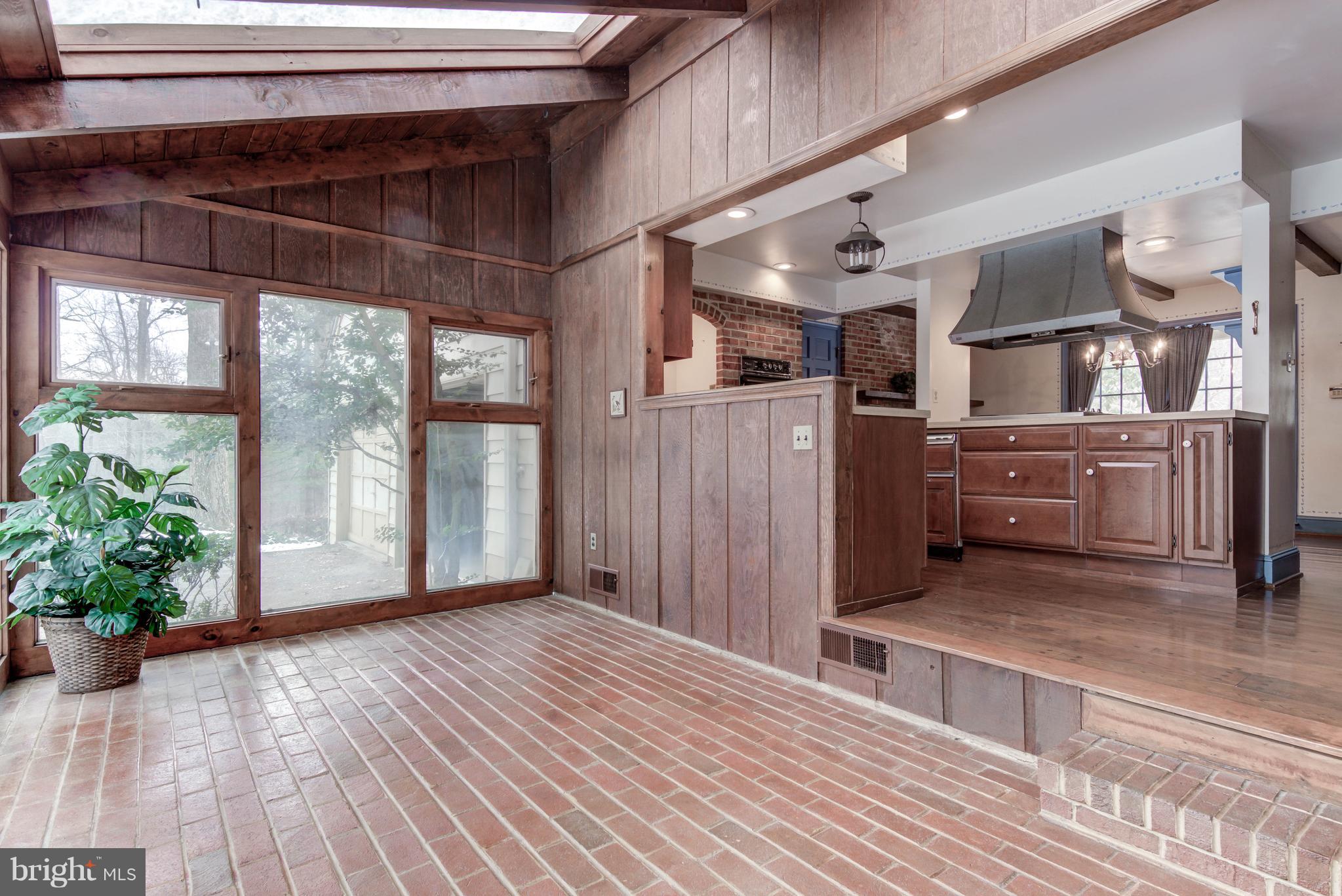 THE WOODS - Residential