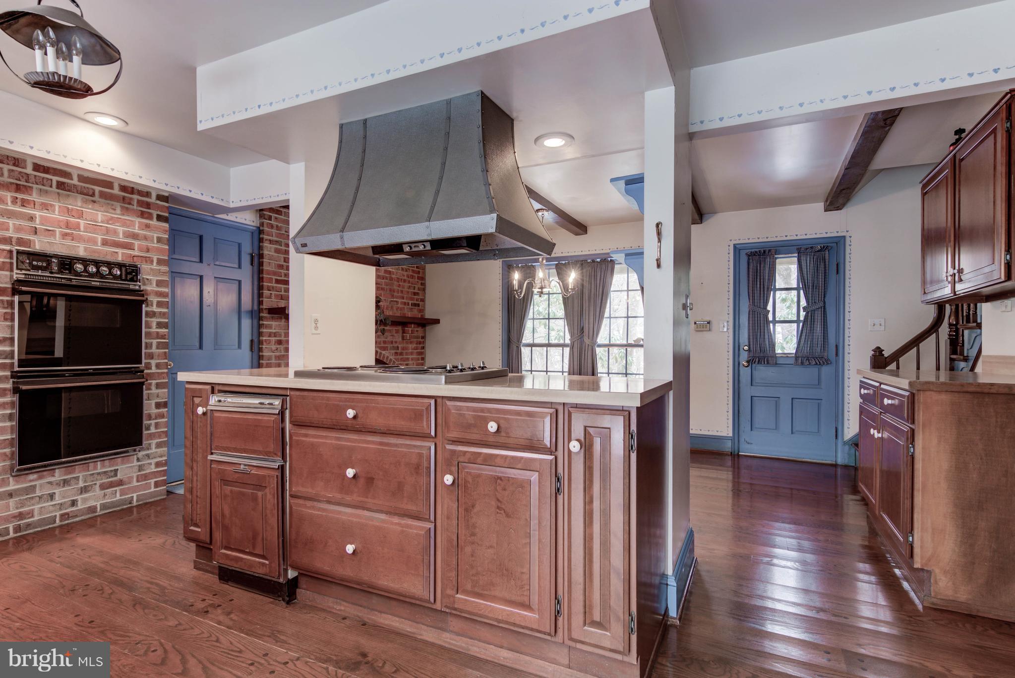 THE WOODS - Residential