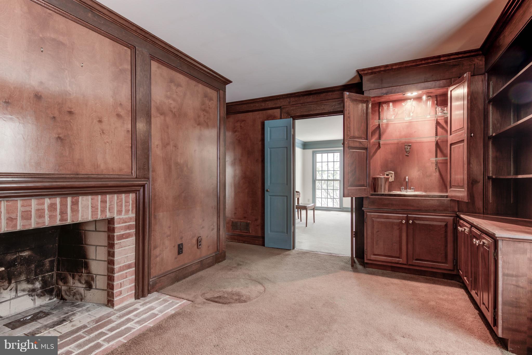 THE WOODS - Residential