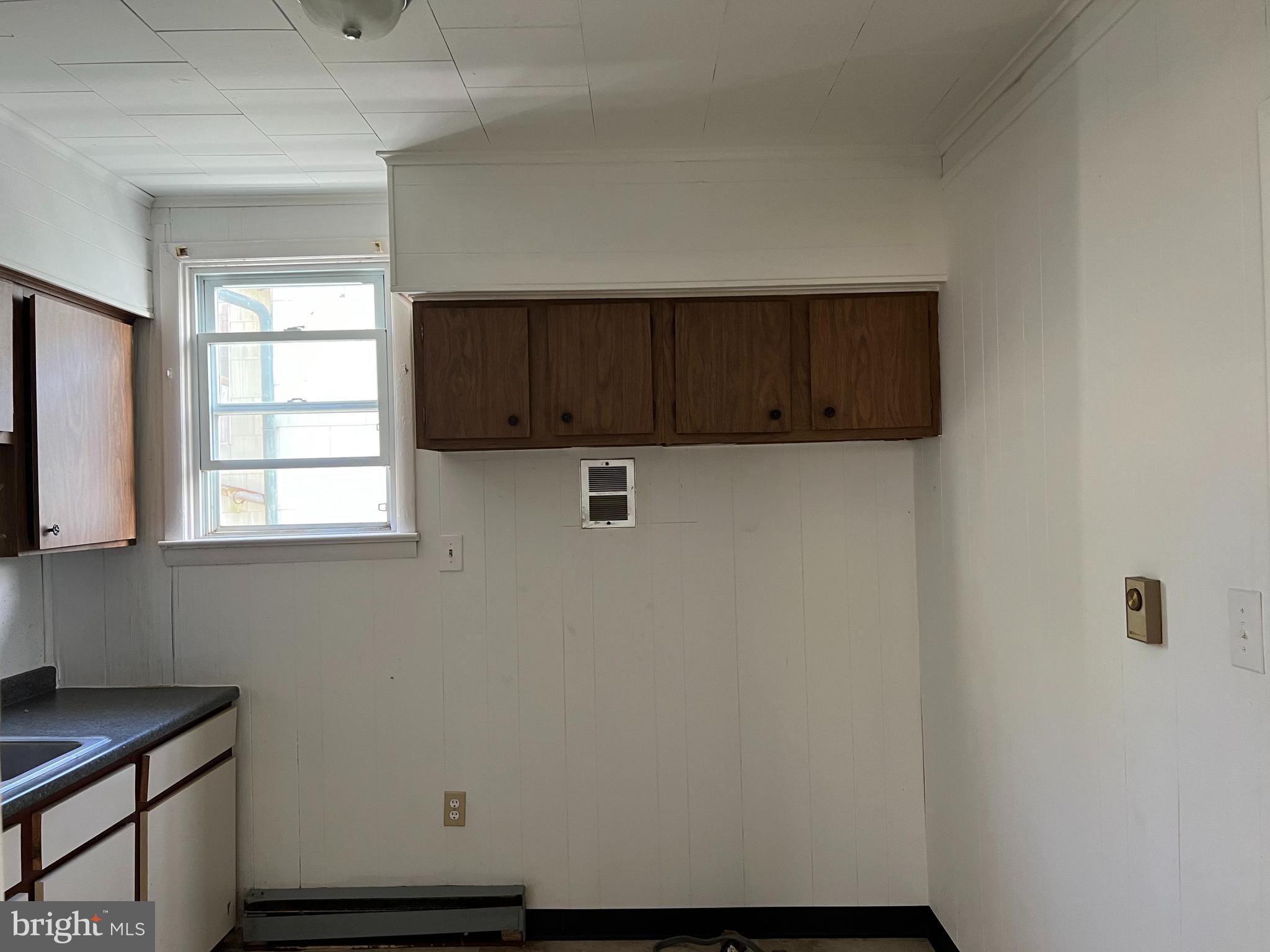 201 MOUNT AIRY AVENUE