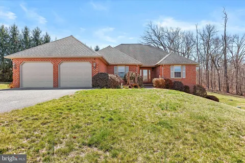 6500 Cabot Road, Dover, PA MLS: PAYK2075470