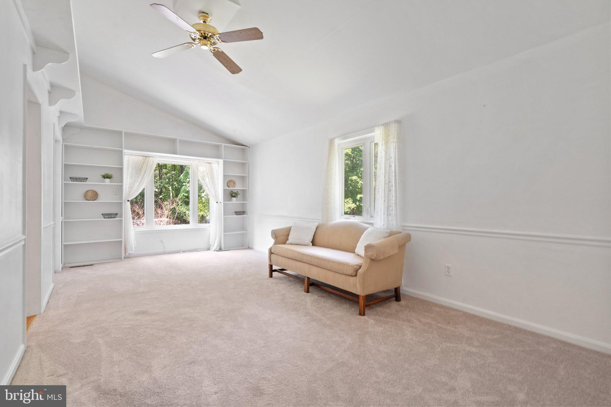 WOODLAND - Residential