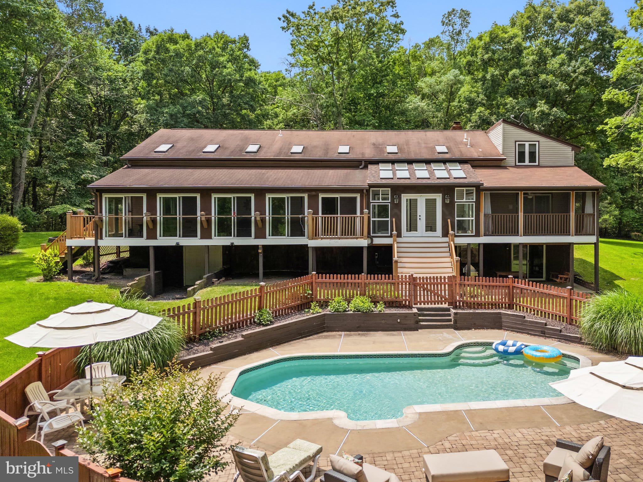 WOODLAND - Residential