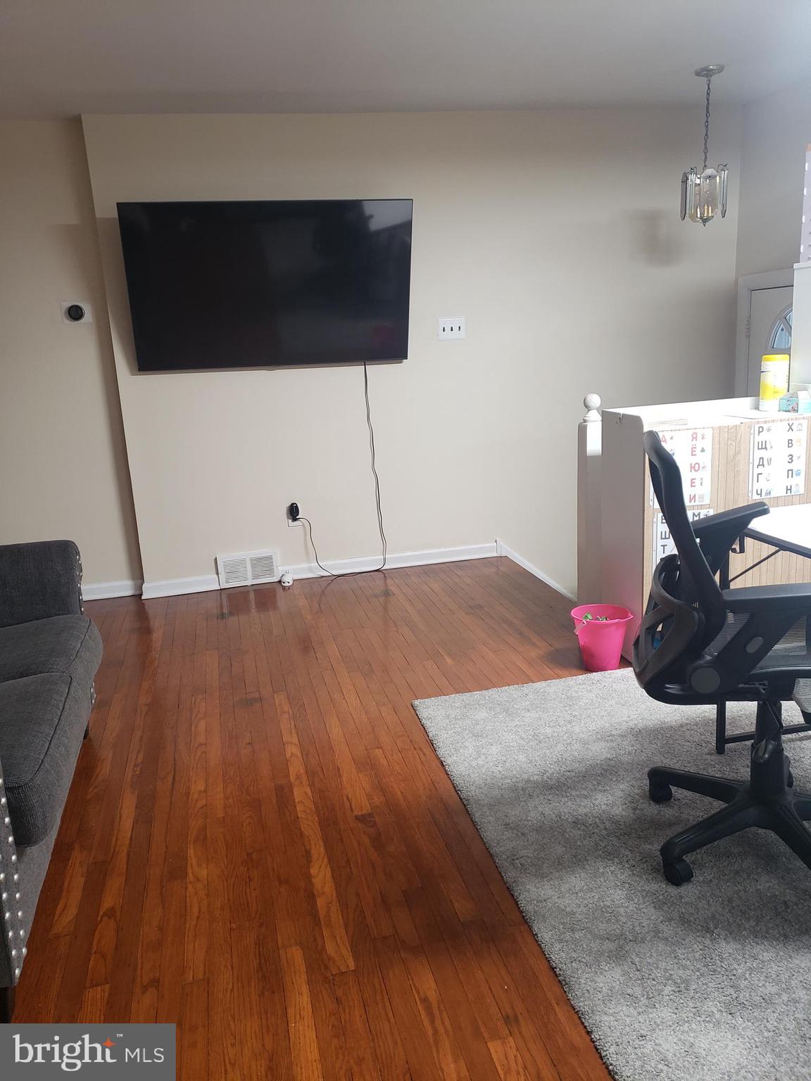 PHILADELPHIA (NORTHEAST) - Land