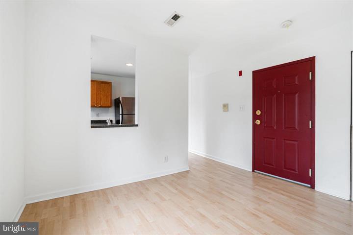 GRADUATE HOSPITAL - Residential Lease