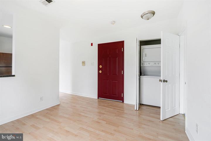 GRADUATE HOSPITAL - Residential Lease