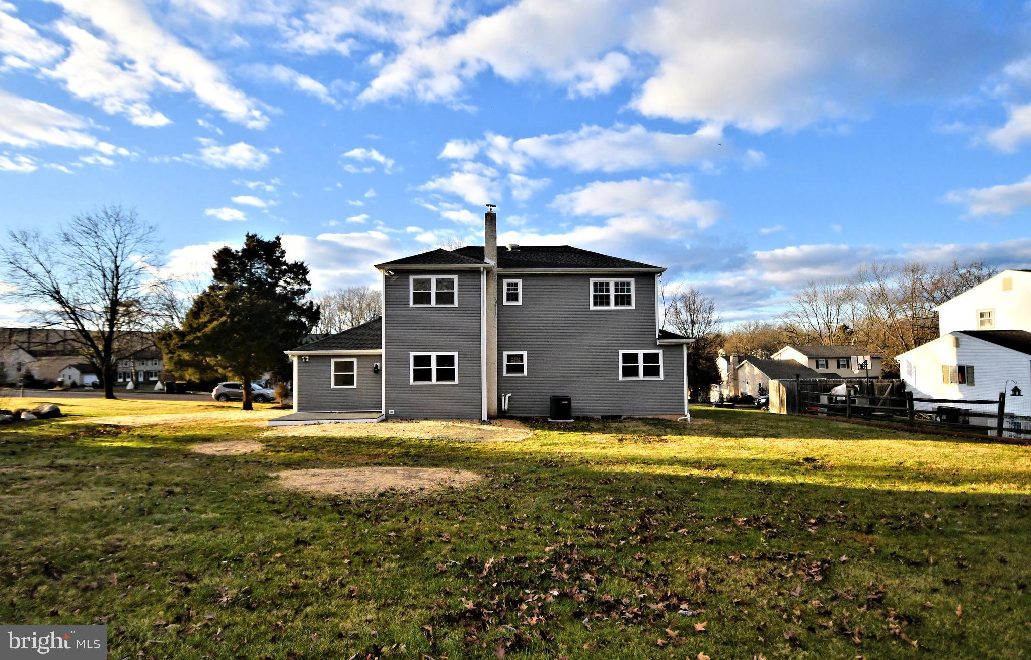 HUNTER VILLA - Residential