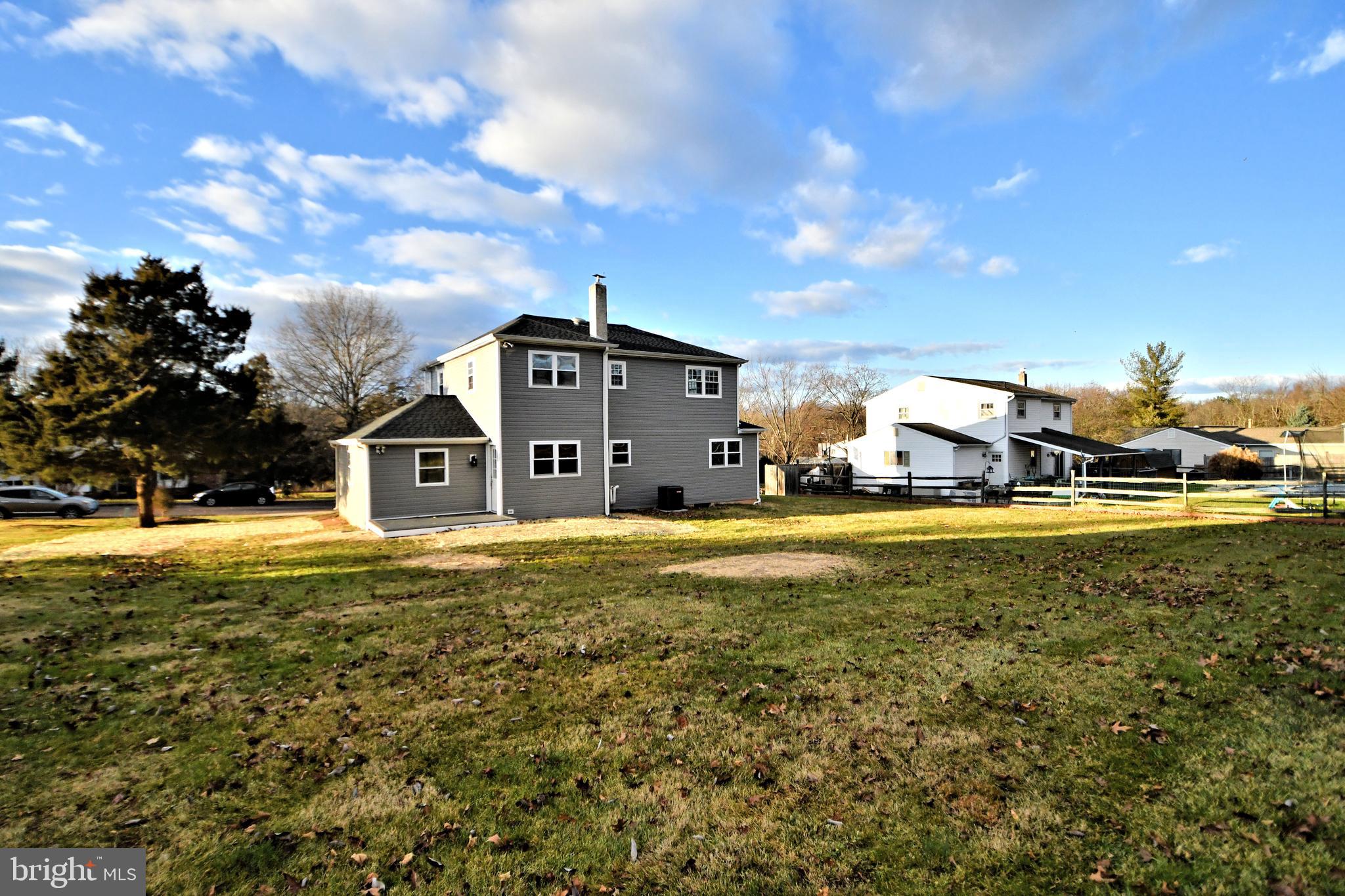 HUNTER VILLA - Residential