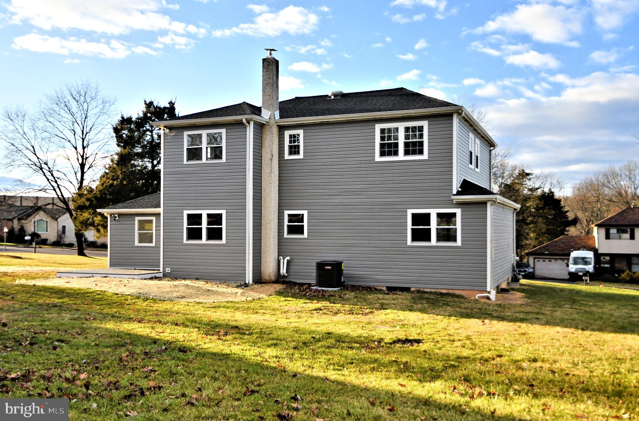 HUNTER VILLA - Residential