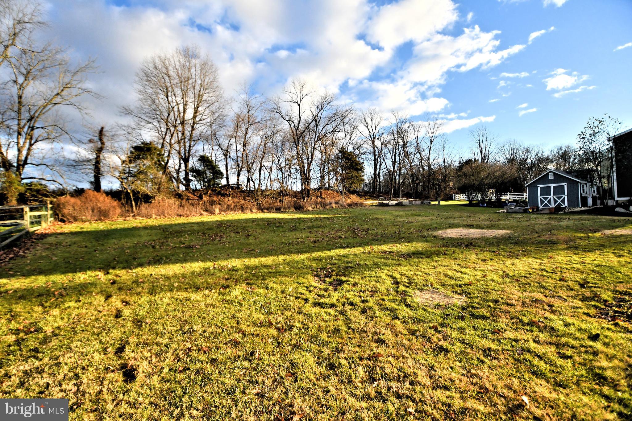 HUNTER VILLA - Residential