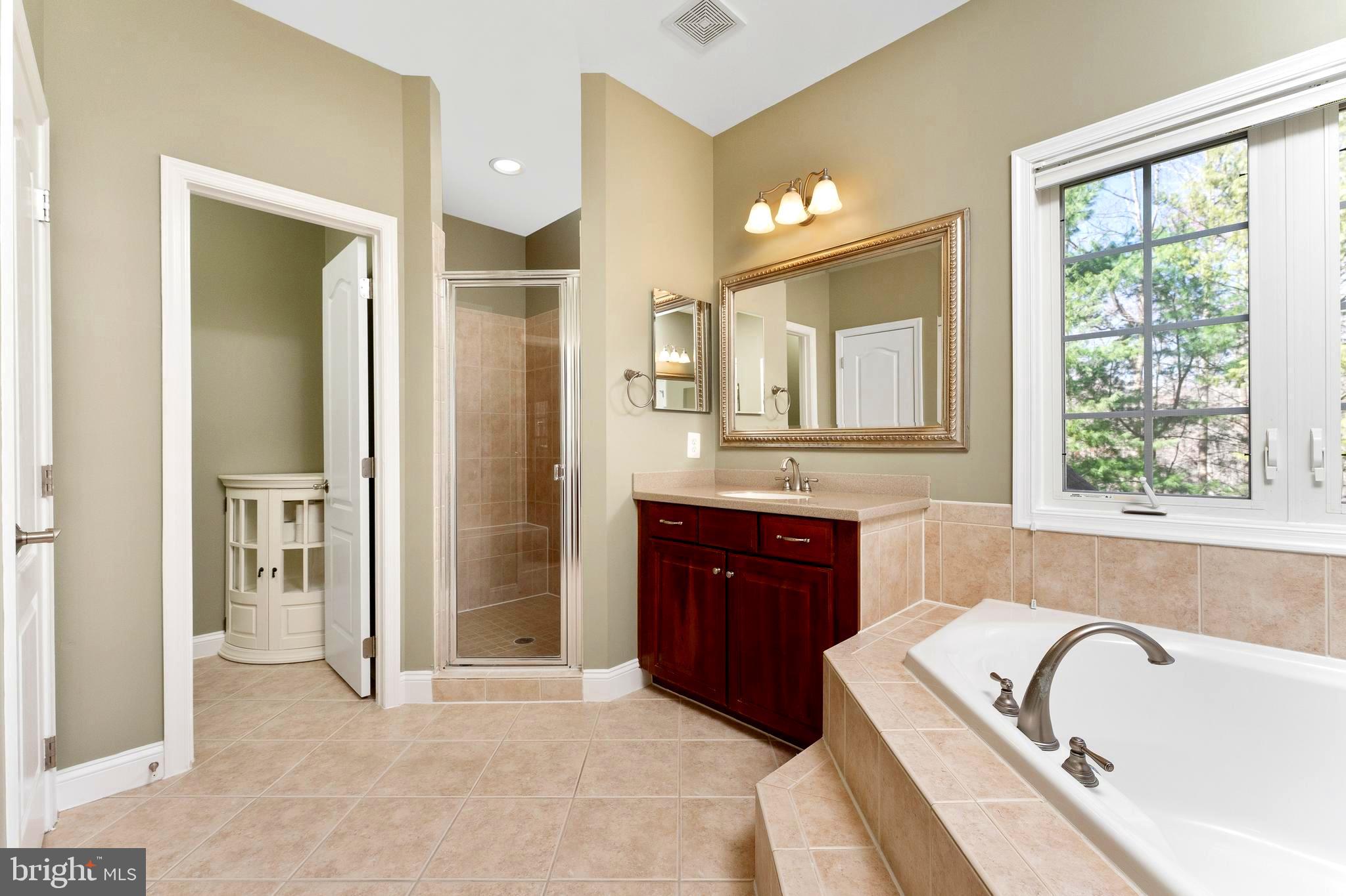 RESERVE AT HUNTERS RIDGE - Residential