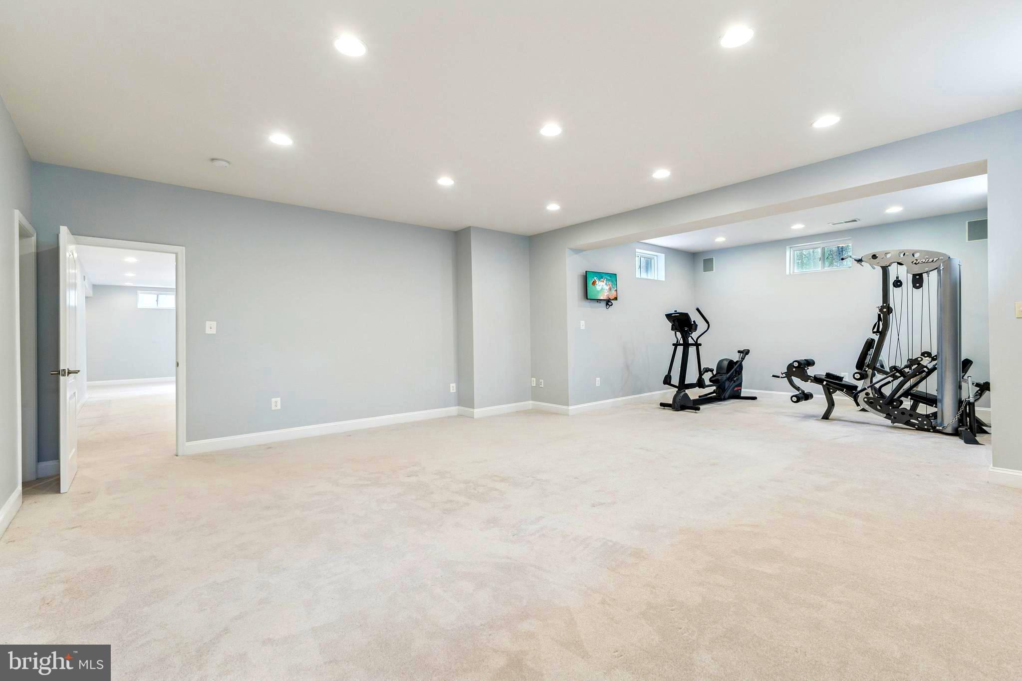 RESERVE AT HUNTERS RIDGE - Residential