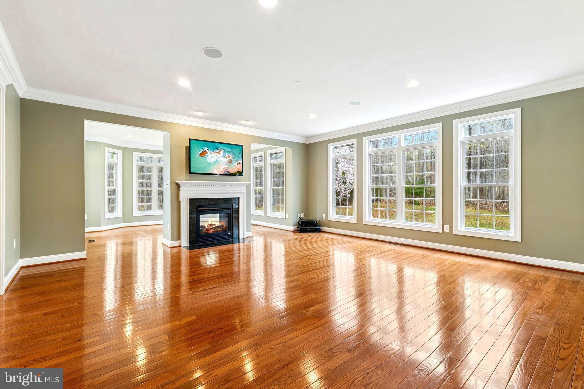 RESERVE AT HUNTERS RIDGE - Residential