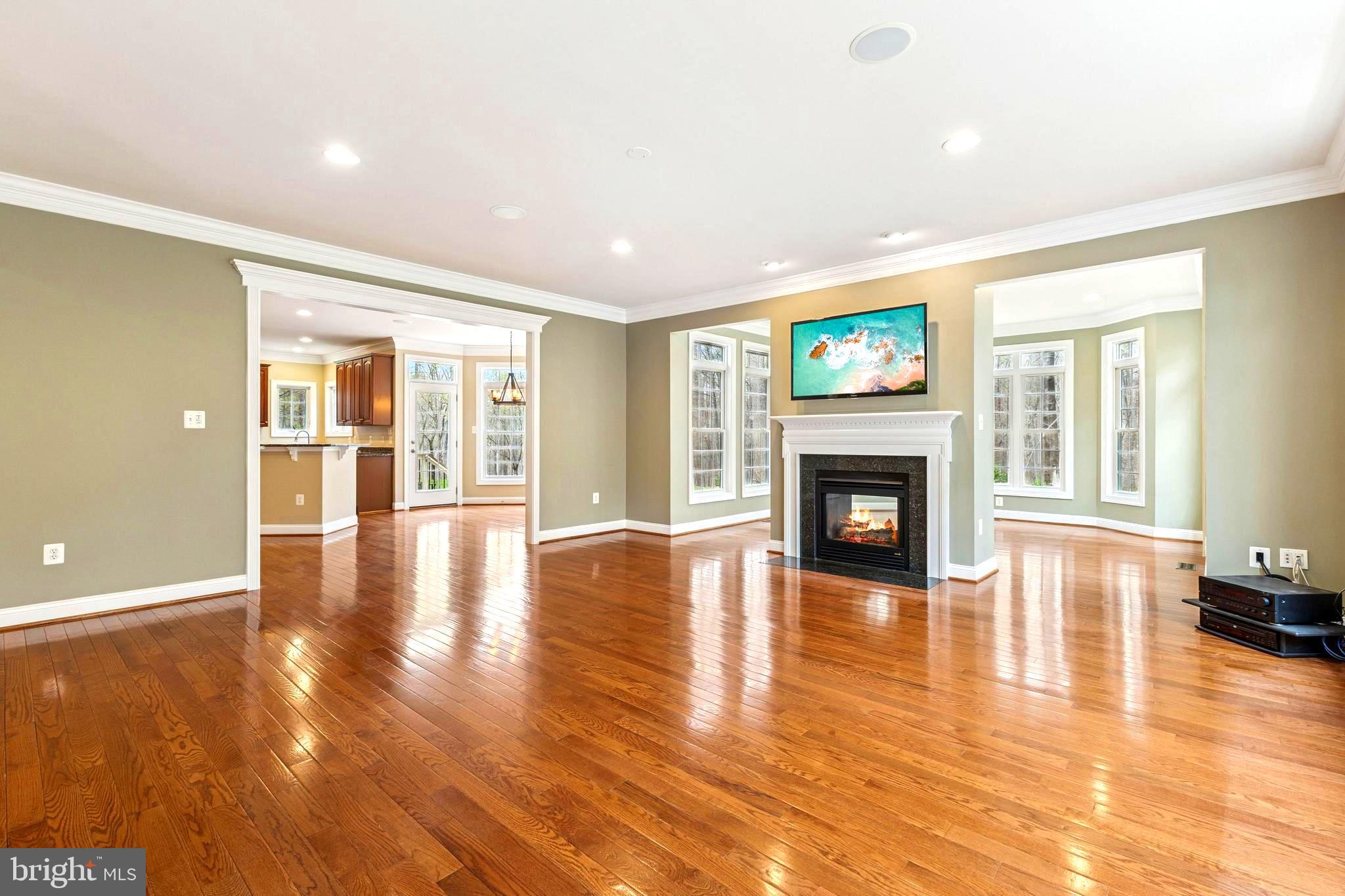 RESERVE AT HUNTERS RIDGE - Residential