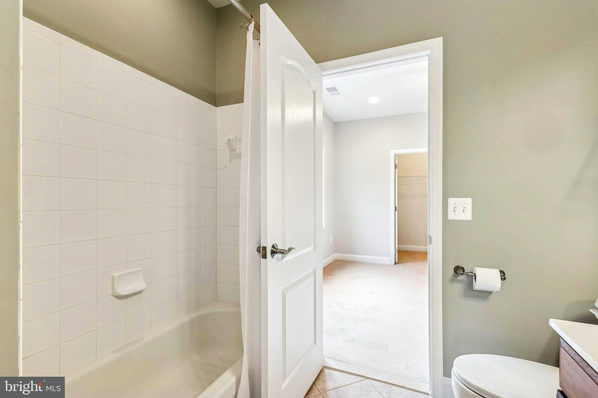 RESERVE AT HUNTERS RIDGE - Residential