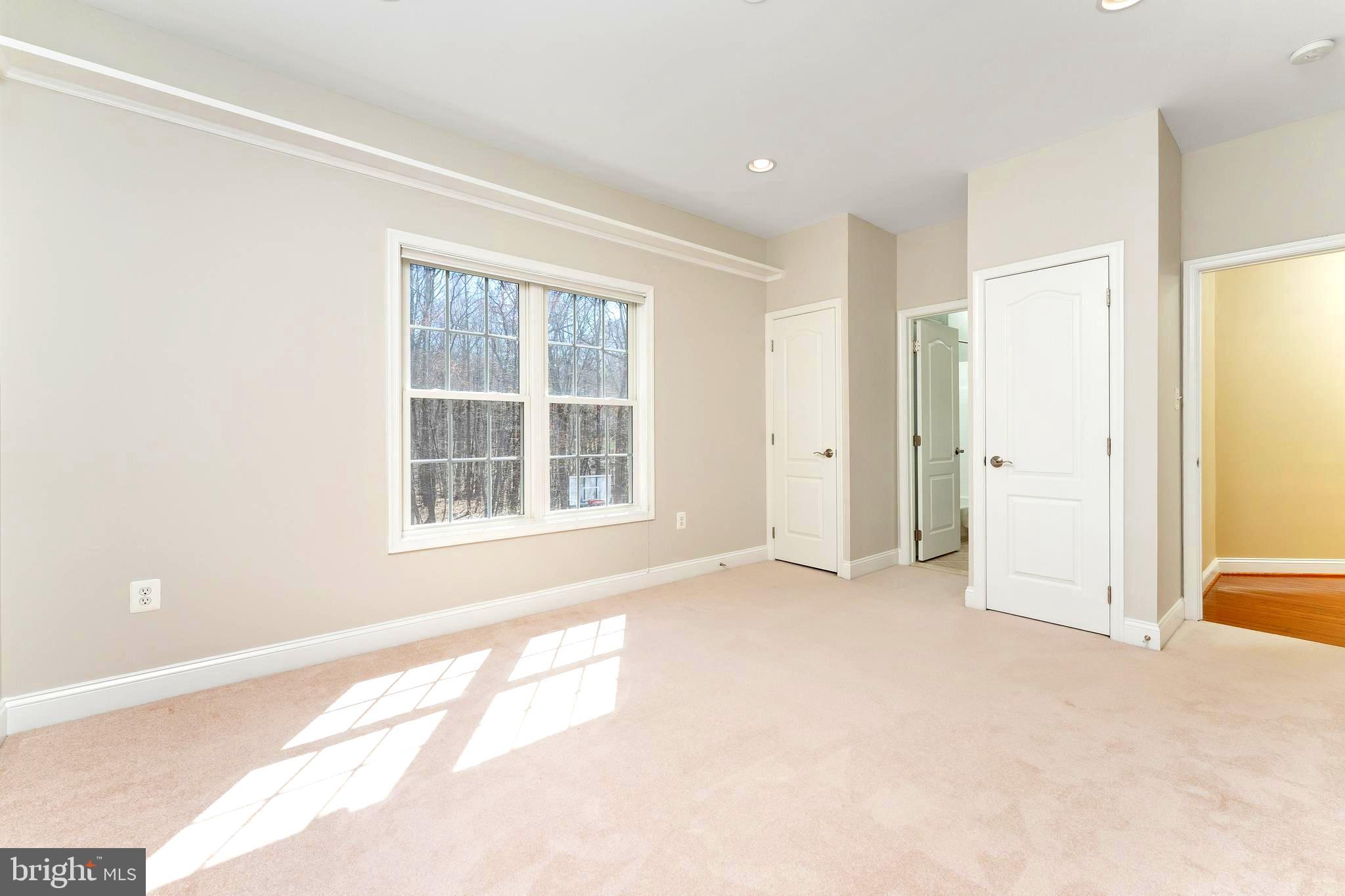 RESERVE AT HUNTERS RIDGE - Residential