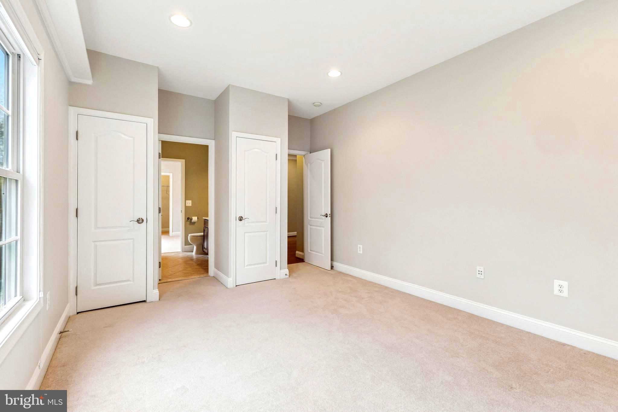 RESERVE AT HUNTERS RIDGE - Residential