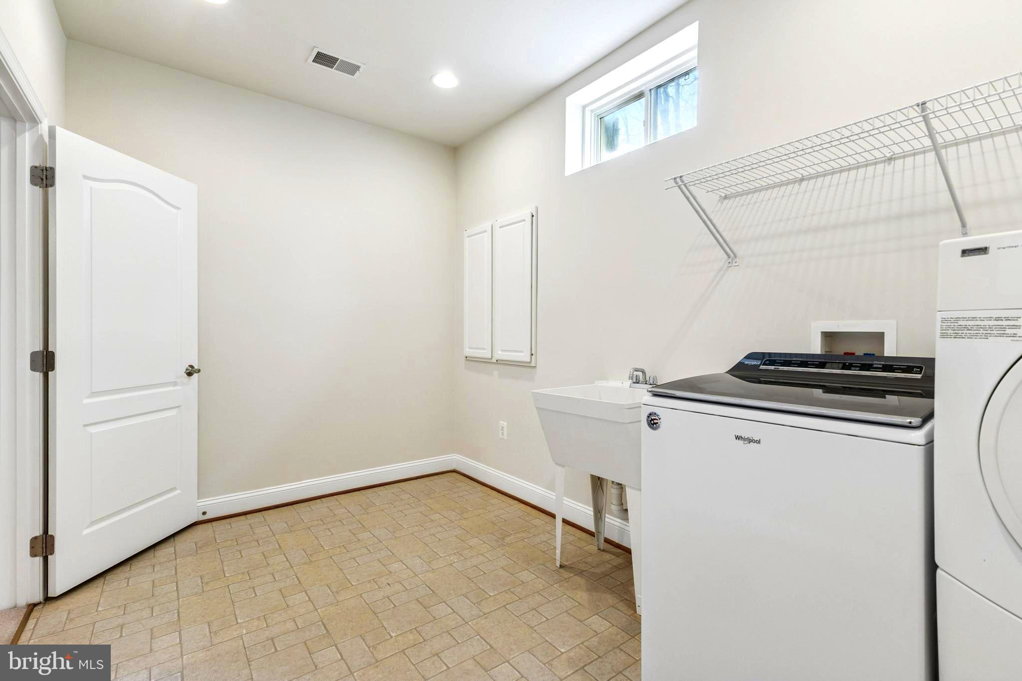 RESERVE AT HUNTERS RIDGE - Residential