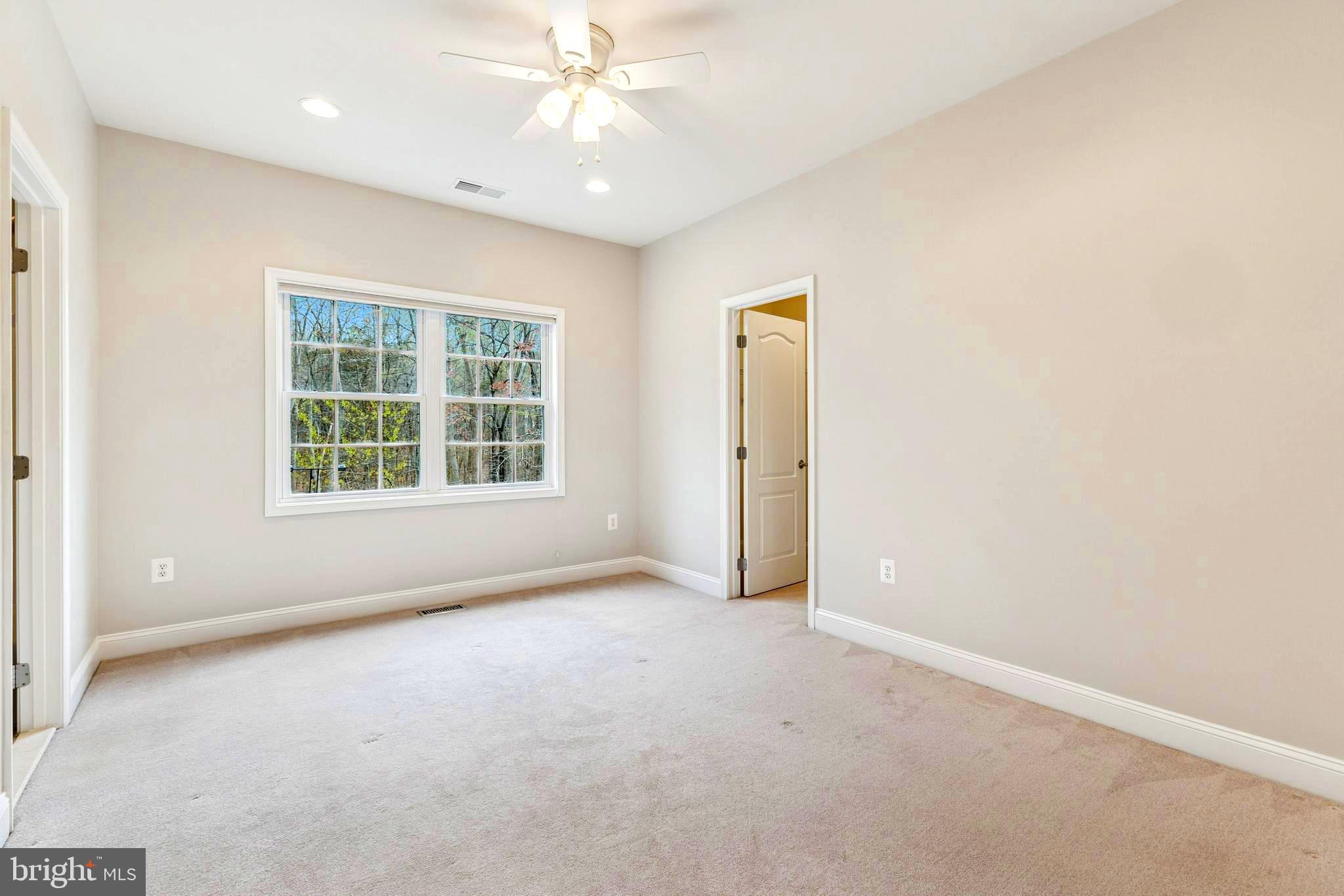 RESERVE AT HUNTERS RIDGE - Residential