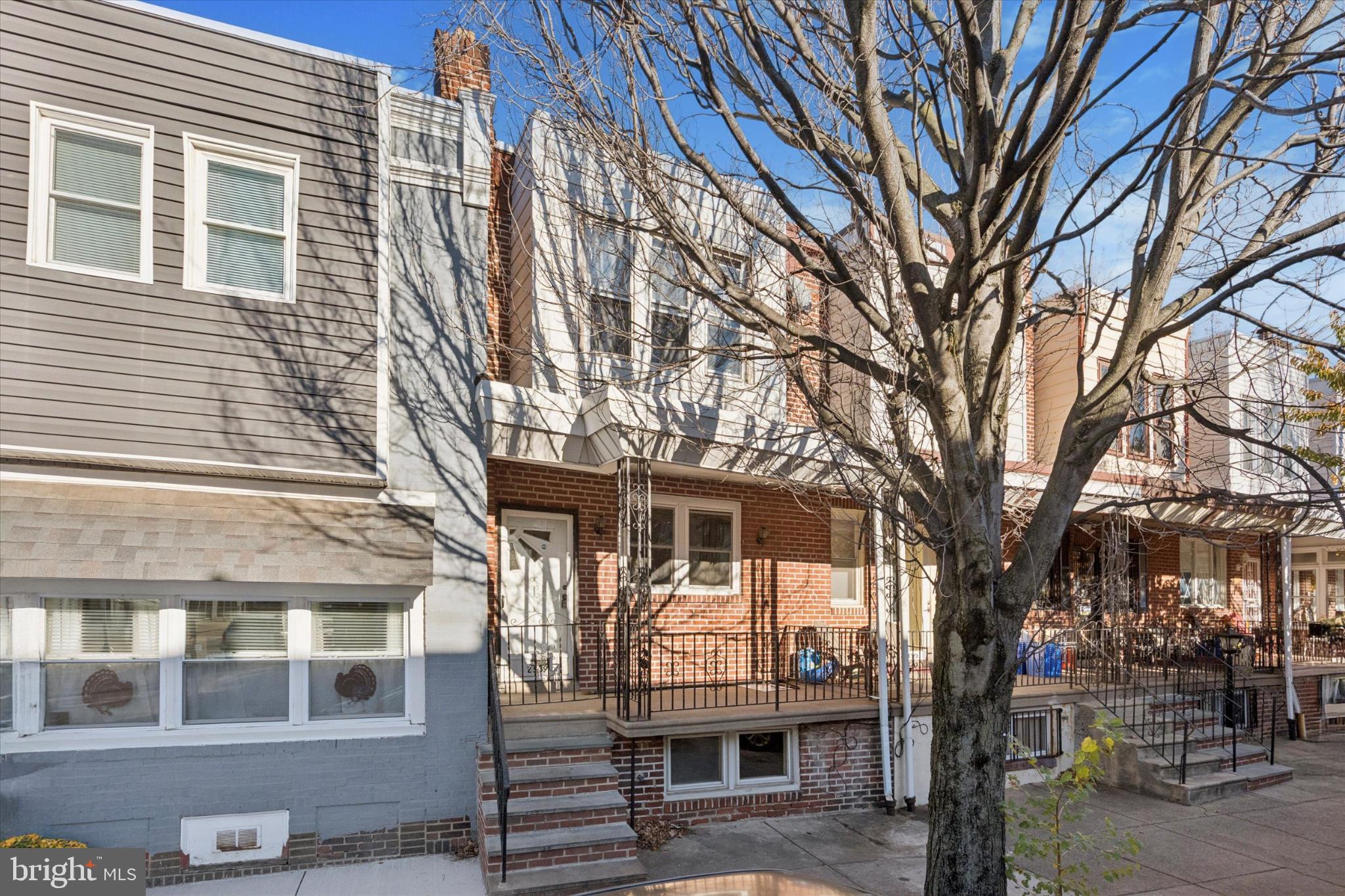 PORT RICHMOND - Residential