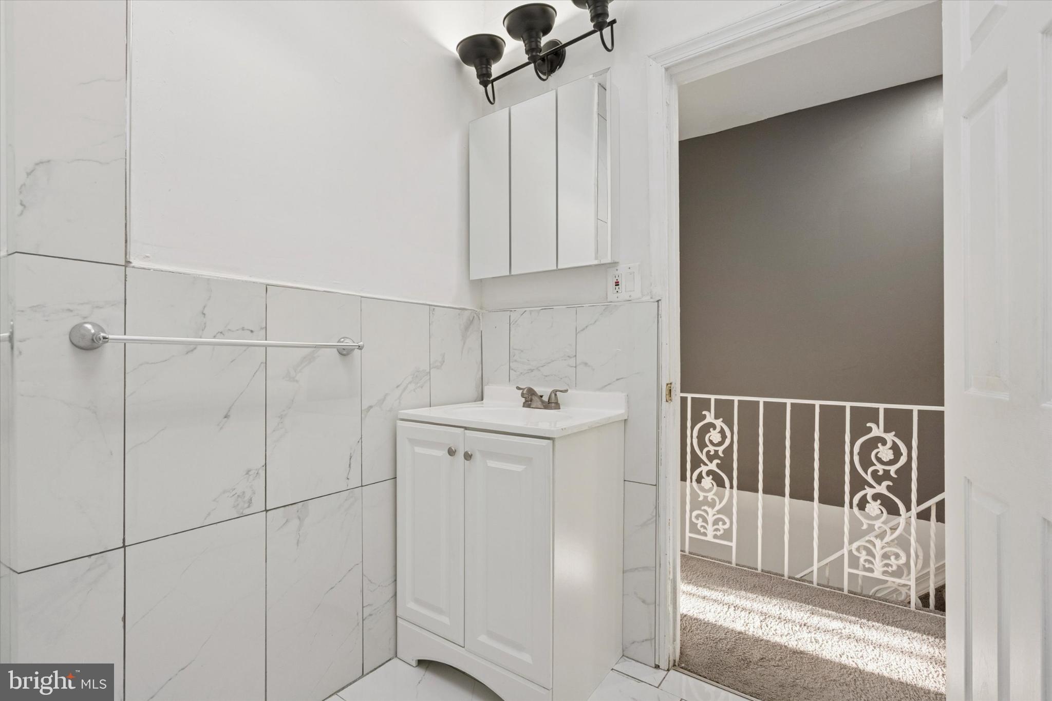 PORT RICHMOND - Residential