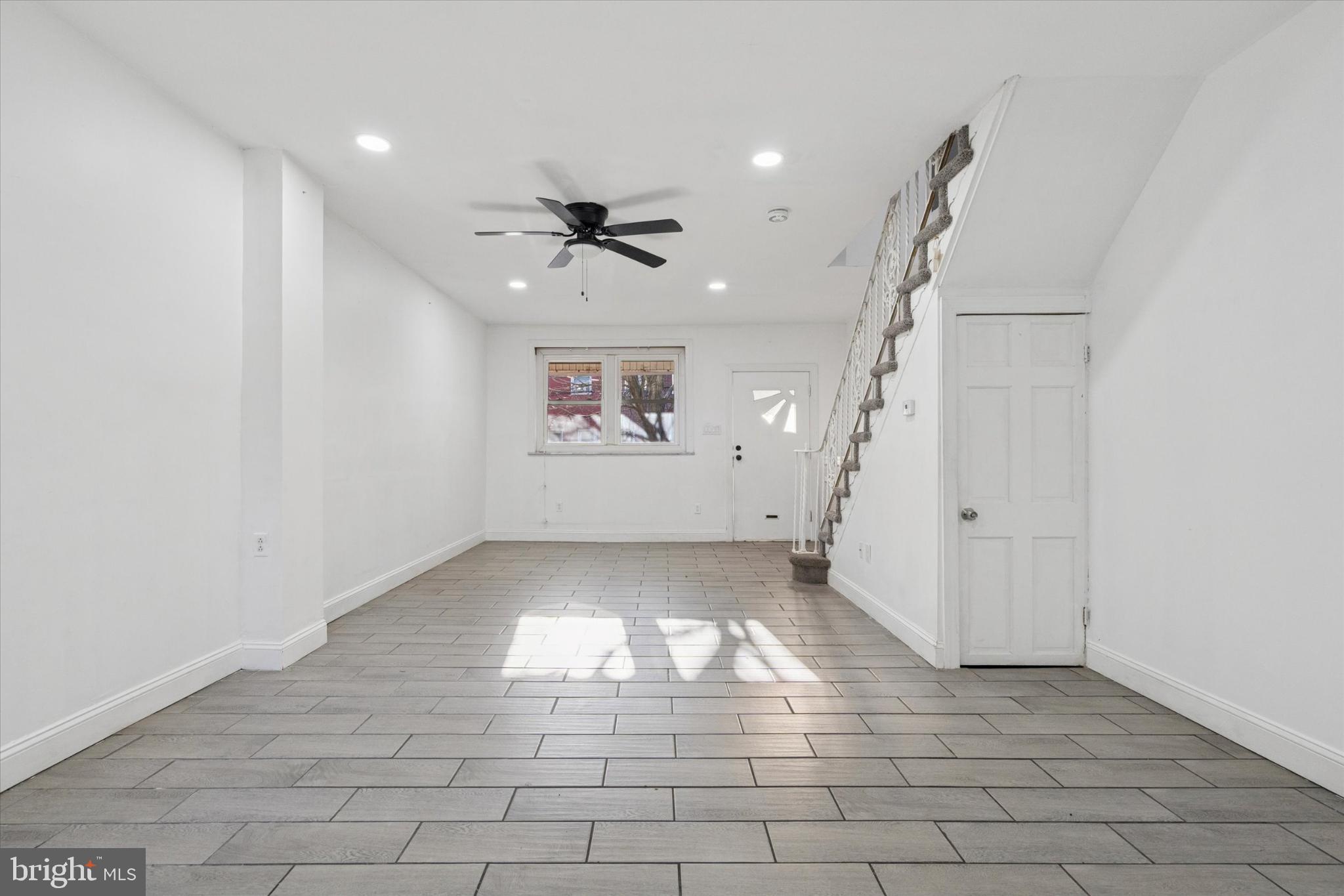 PORT RICHMOND - Residential