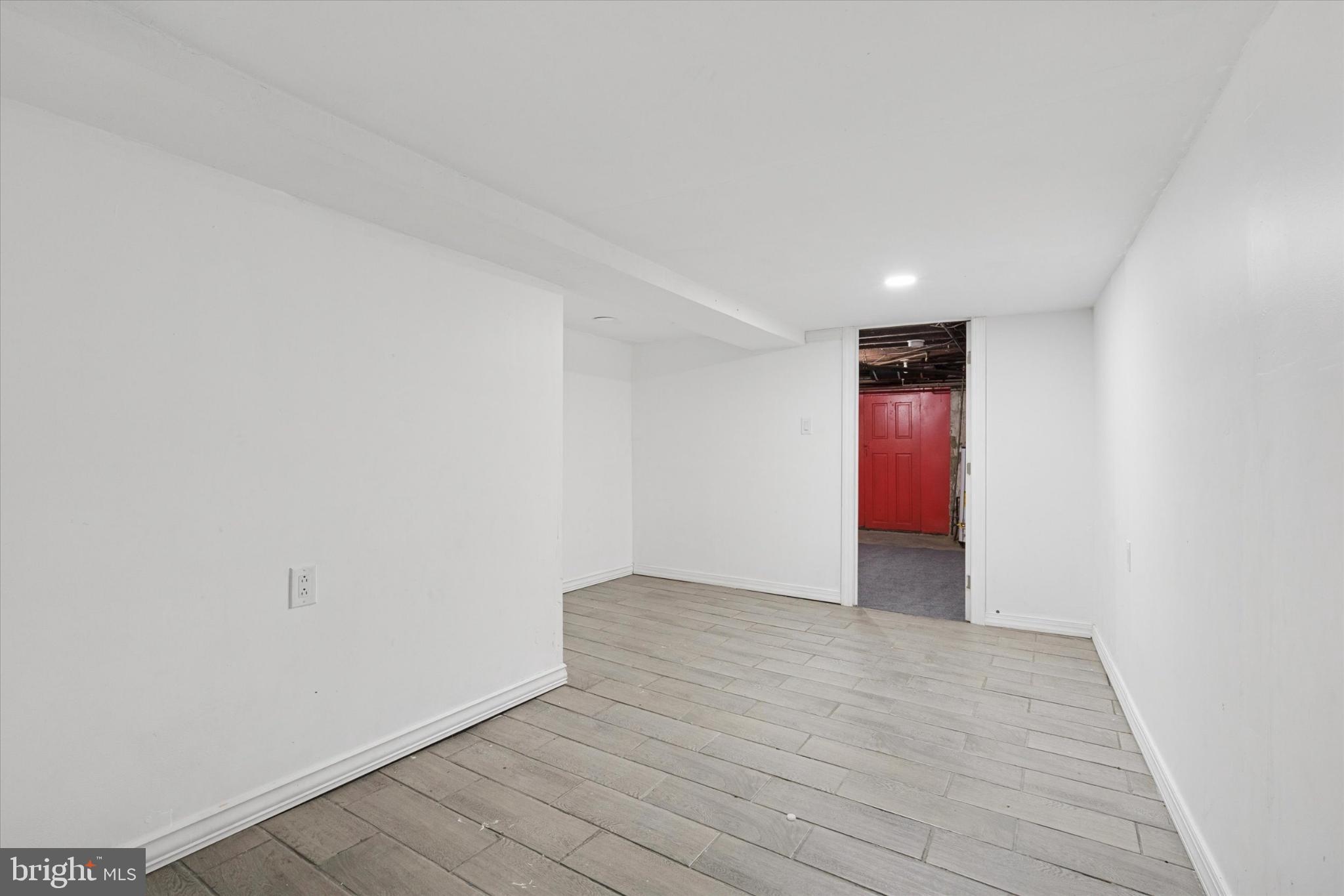 PORT RICHMOND - Residential