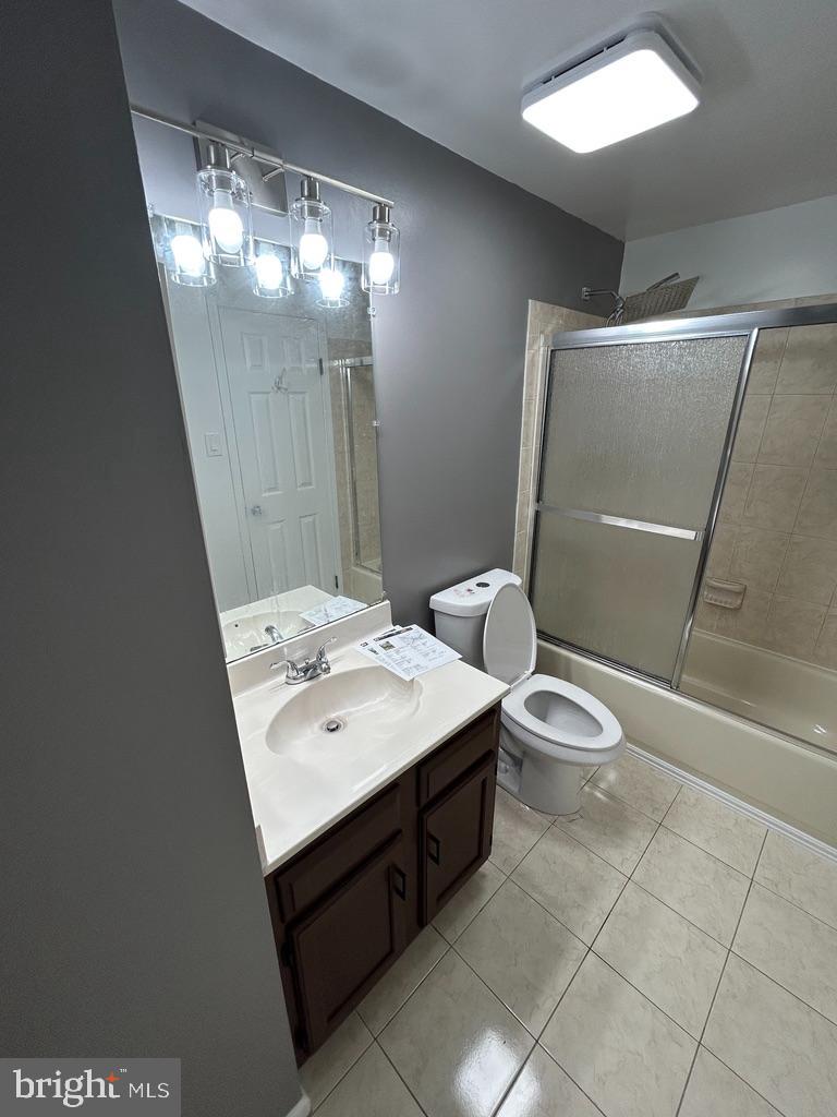 GLEN OAKS - Residential