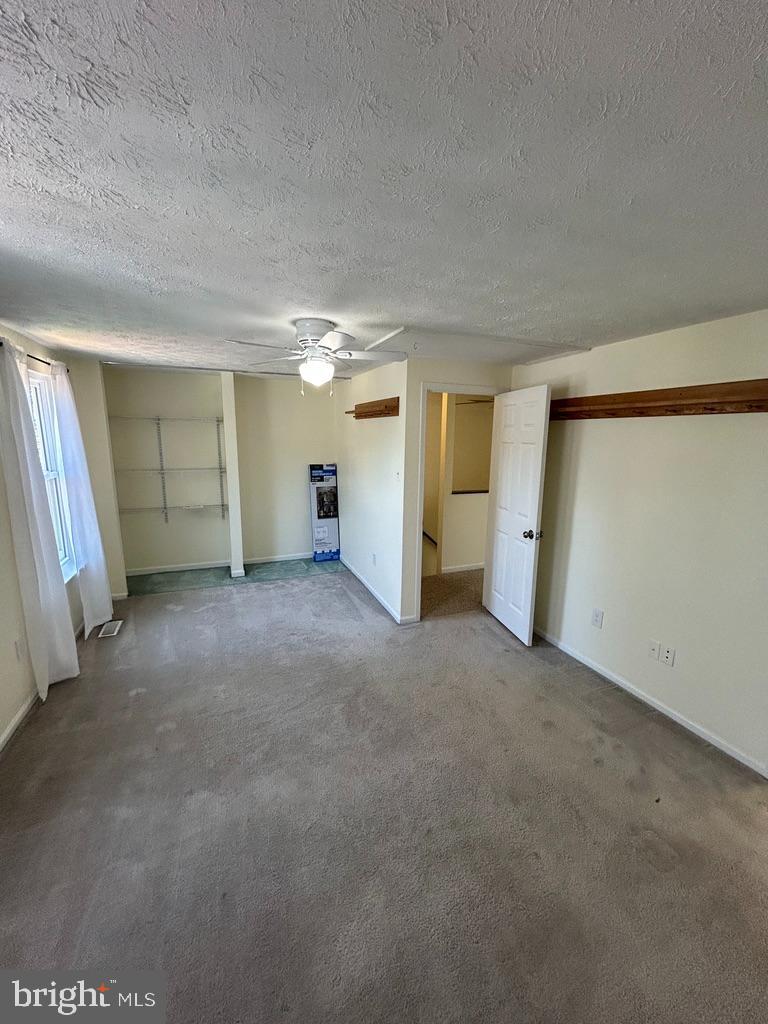 GLEN OAKS - Residential