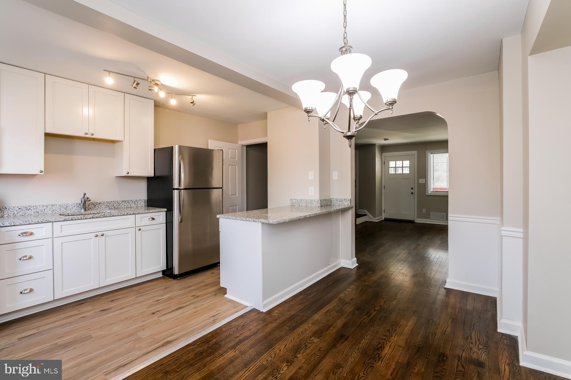 WEST HILLS - Residential Lease