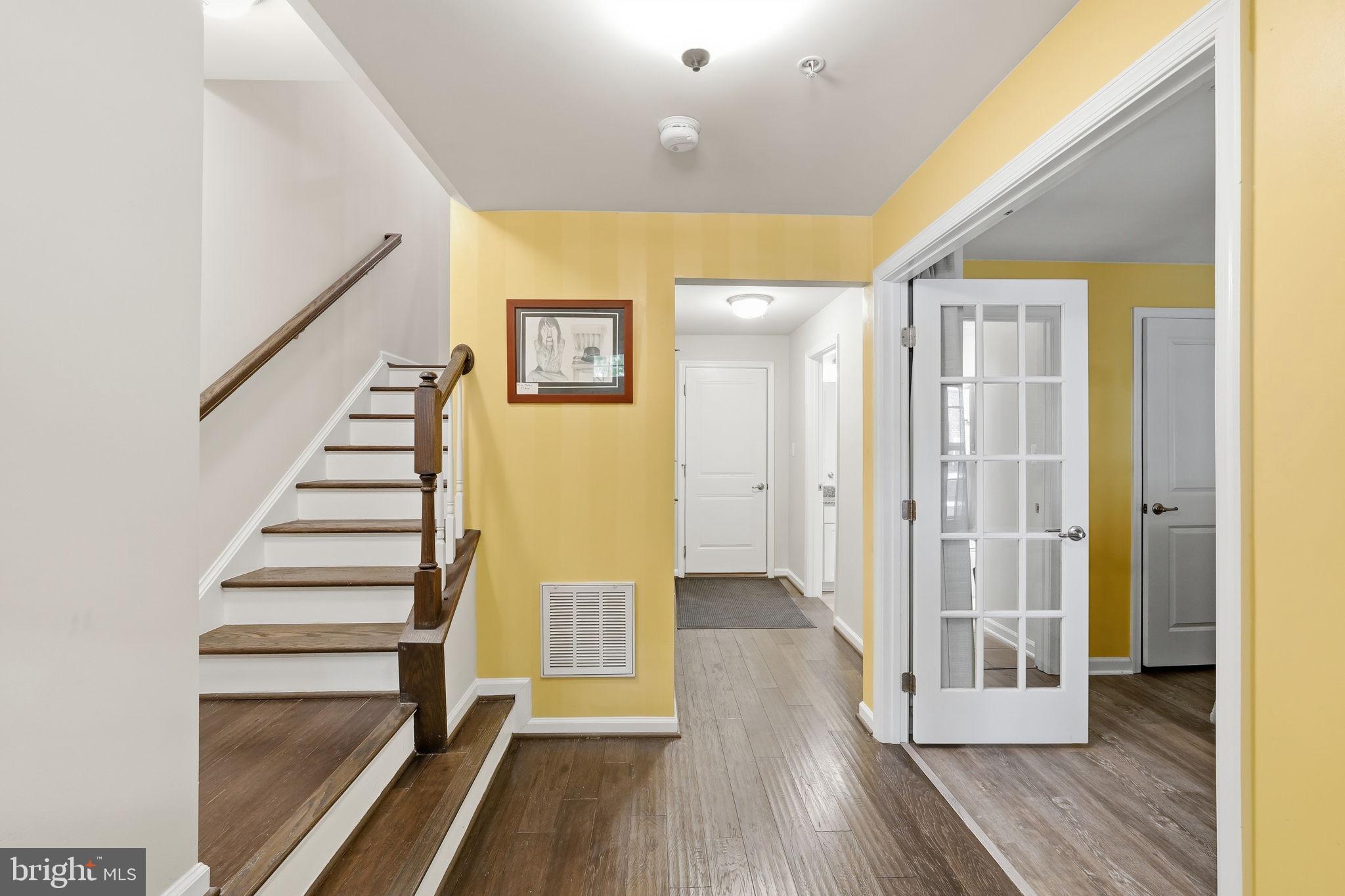 5313 SETTLING POND LANE