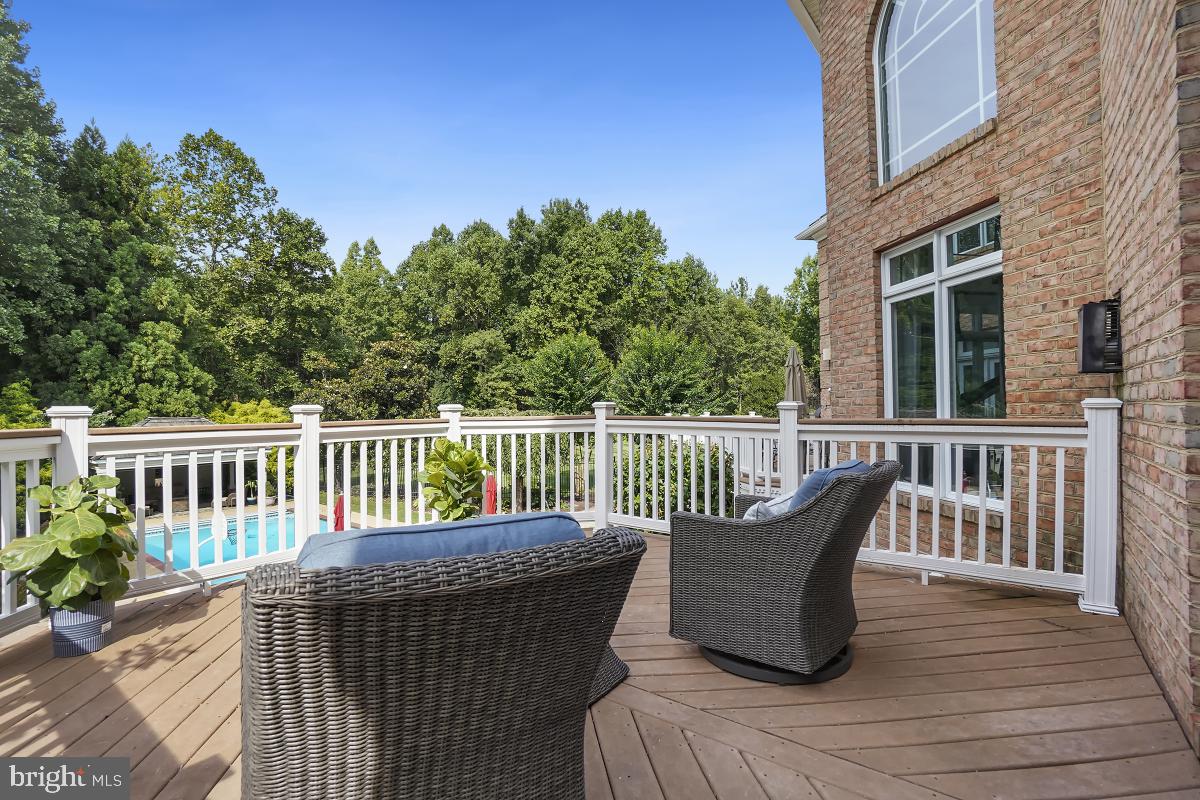 WOODMORE-PLAT 6> - Residential