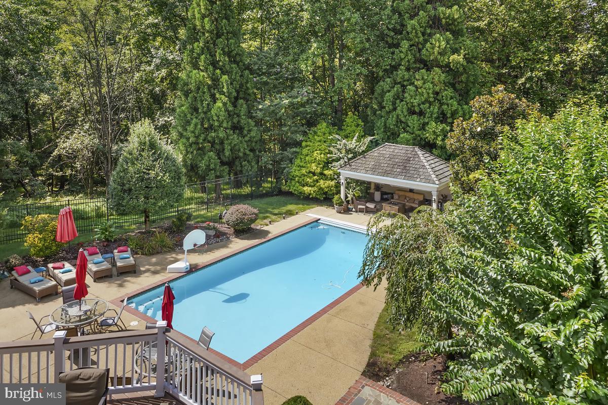 WOODMORE-PLAT 6> - Residential