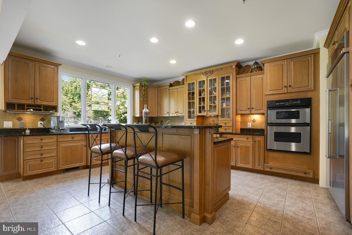 WOODMORE-PLAT 6> - Residential